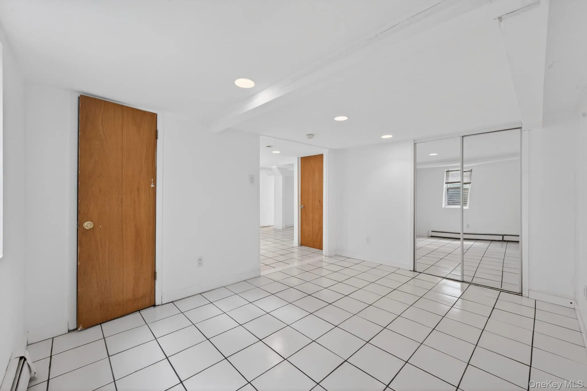 22 Kenneth Avenue, Hempstead, NY, 4 Bedrooms Bedrooms, 9 Rooms Rooms,3 BathroomsBathrooms,Residential,For Rent,Kenneth,0,1001922 22 Kenneth Avenue, Hempstead, NY, 4 Bedrooms Bedrooms, 9 Rooms Rooms,3 BathroomsBathrooms,Residential,For Rent,Kenneth,0,1001922