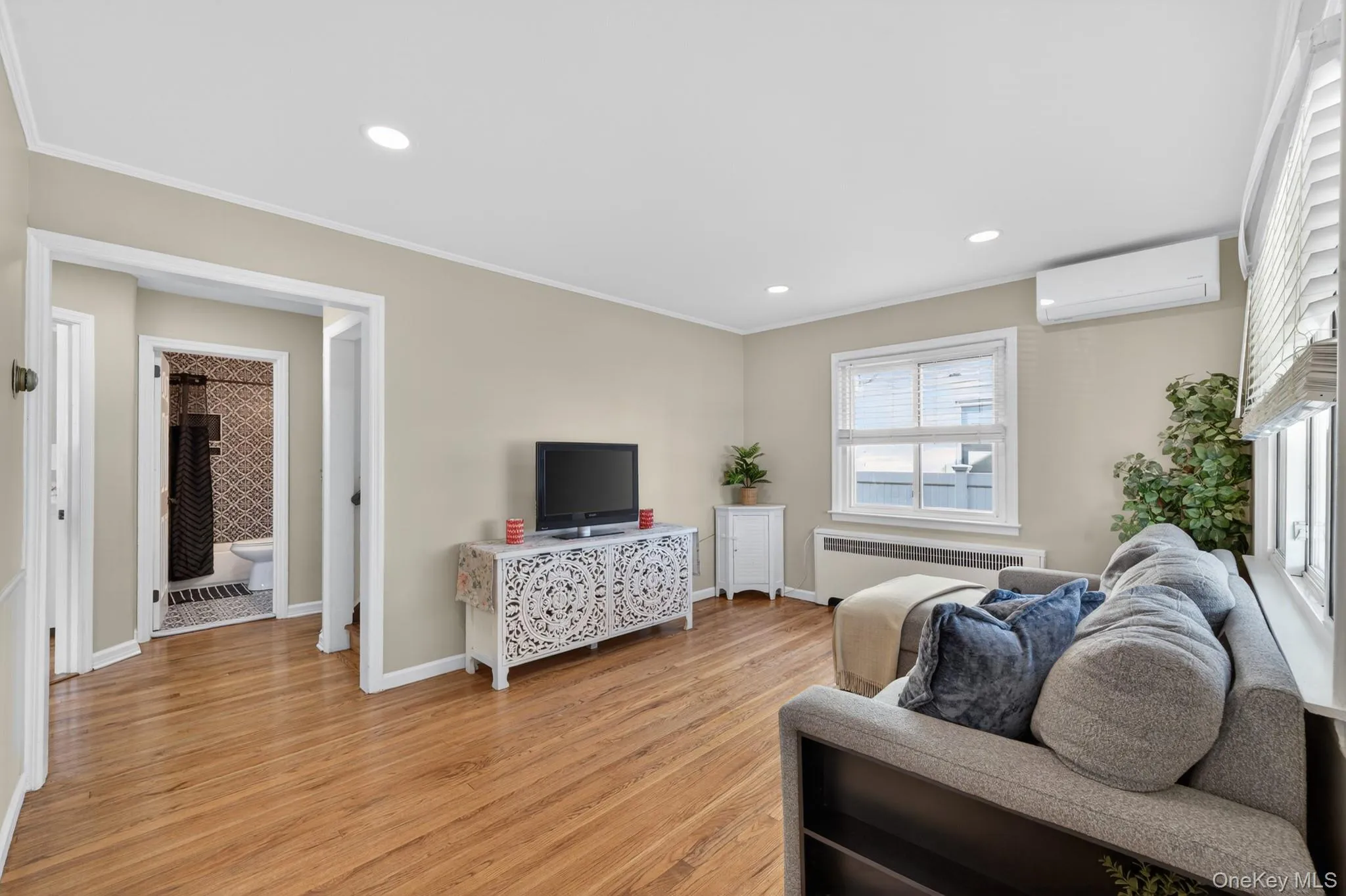 22 Kenneth Avenue, Hempstead, NY, 4 Bedrooms Bedrooms, 9 Rooms Rooms,3 BathroomsBathrooms,Residential,For Rent,Kenneth,0,1001922 22 Kenneth Avenue, Hempstead, NY, 4 Bedrooms Bedrooms, 9 Rooms Rooms,3 BathroomsBathrooms,Residential,For Rent,Kenneth,0,1001922