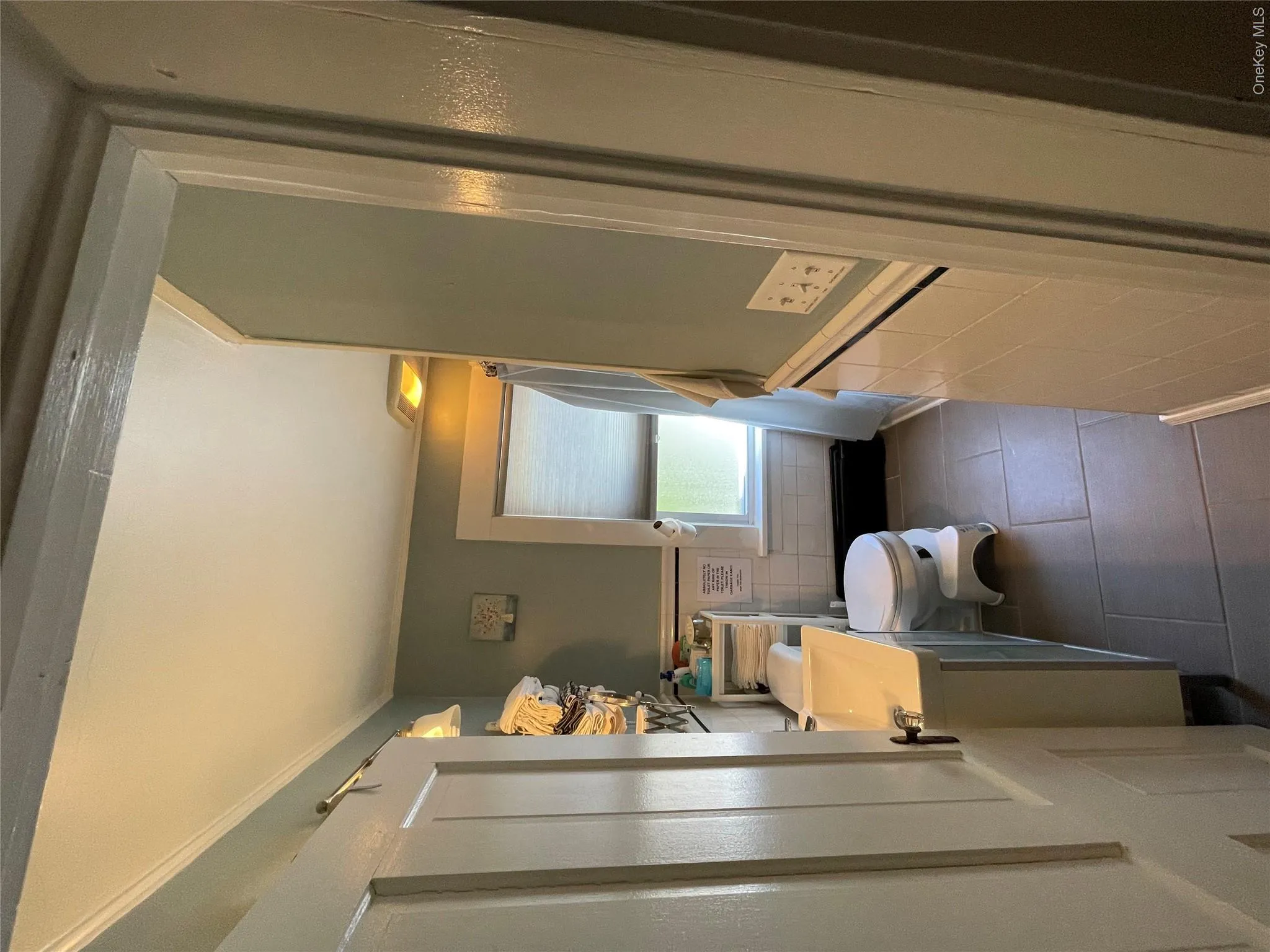 2nd floor full bath 2nd floor full bath