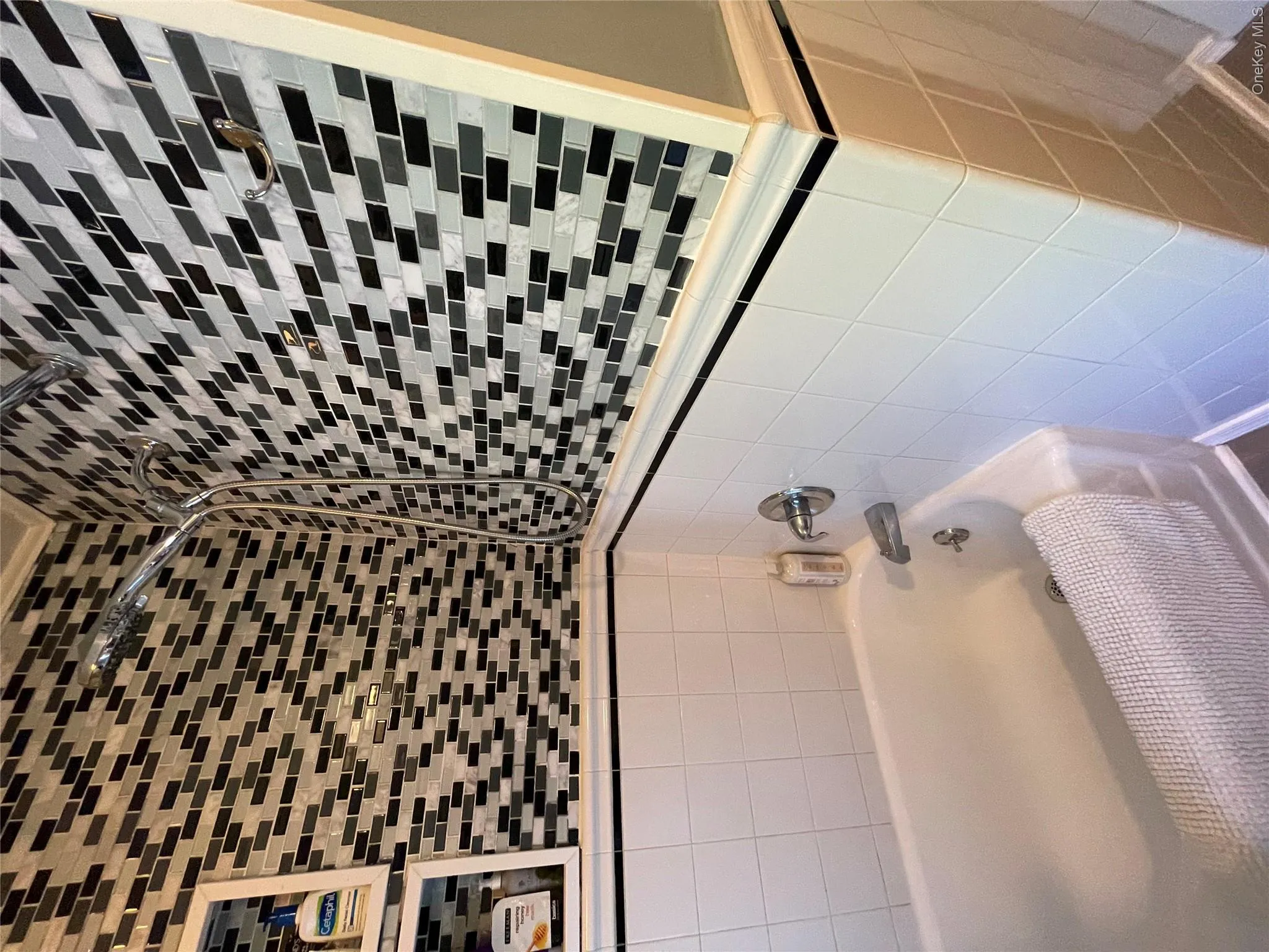 46 Fort Putnam Street, Highlands, NY, 3 Bedrooms Bedrooms, 6 Rooms Rooms,2 BathroomsBathrooms,Residential,For Rent,Fort Putnam,0,1001925 46 Fort Putnam Street, Highlands, NY, 3 Bedrooms Bedrooms, 6 Rooms Rooms,2 BathroomsBathrooms,Residential,For Rent,Fort Putnam,0,1001925