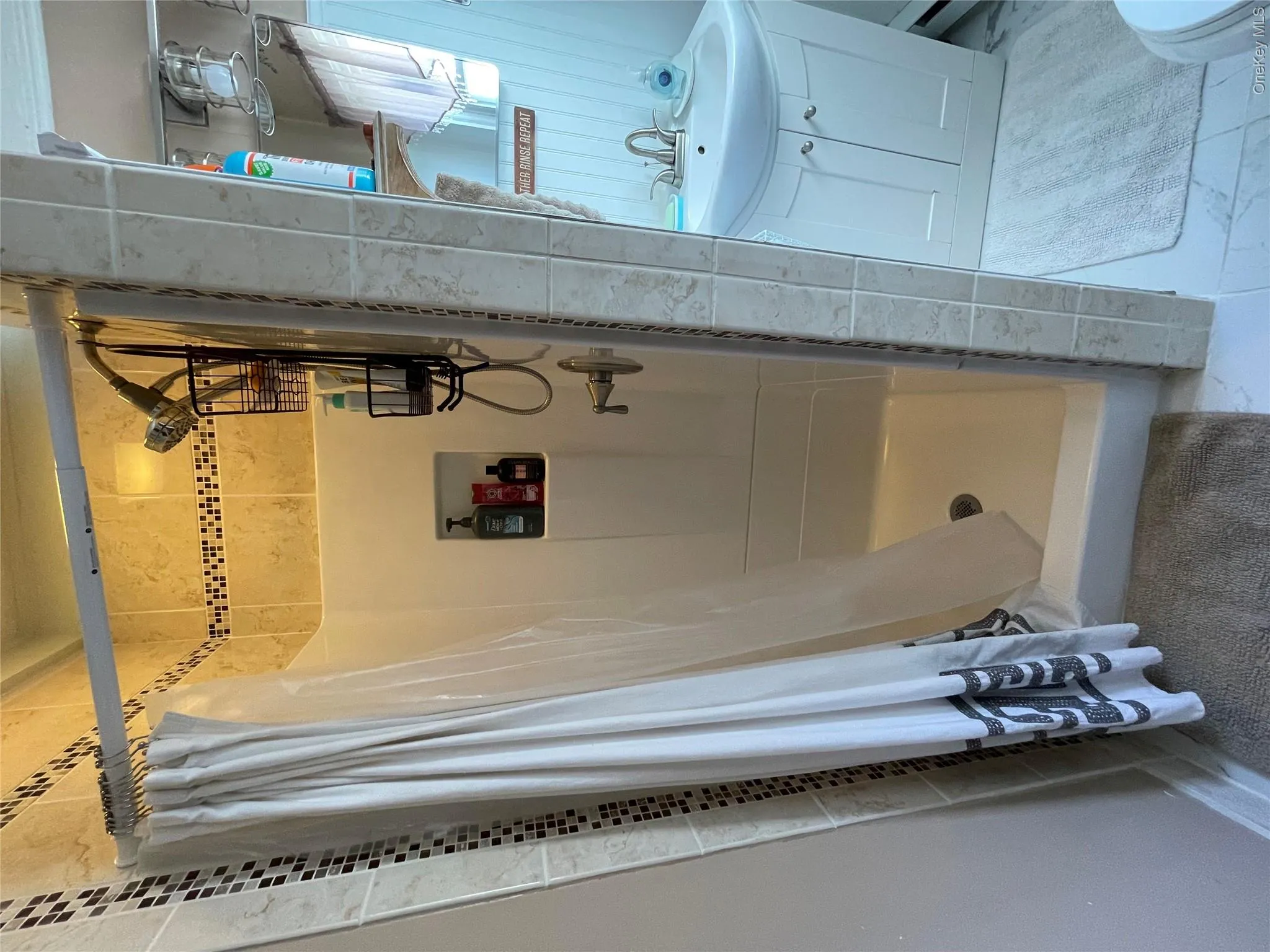 1st floor full bath 1st floor full bath