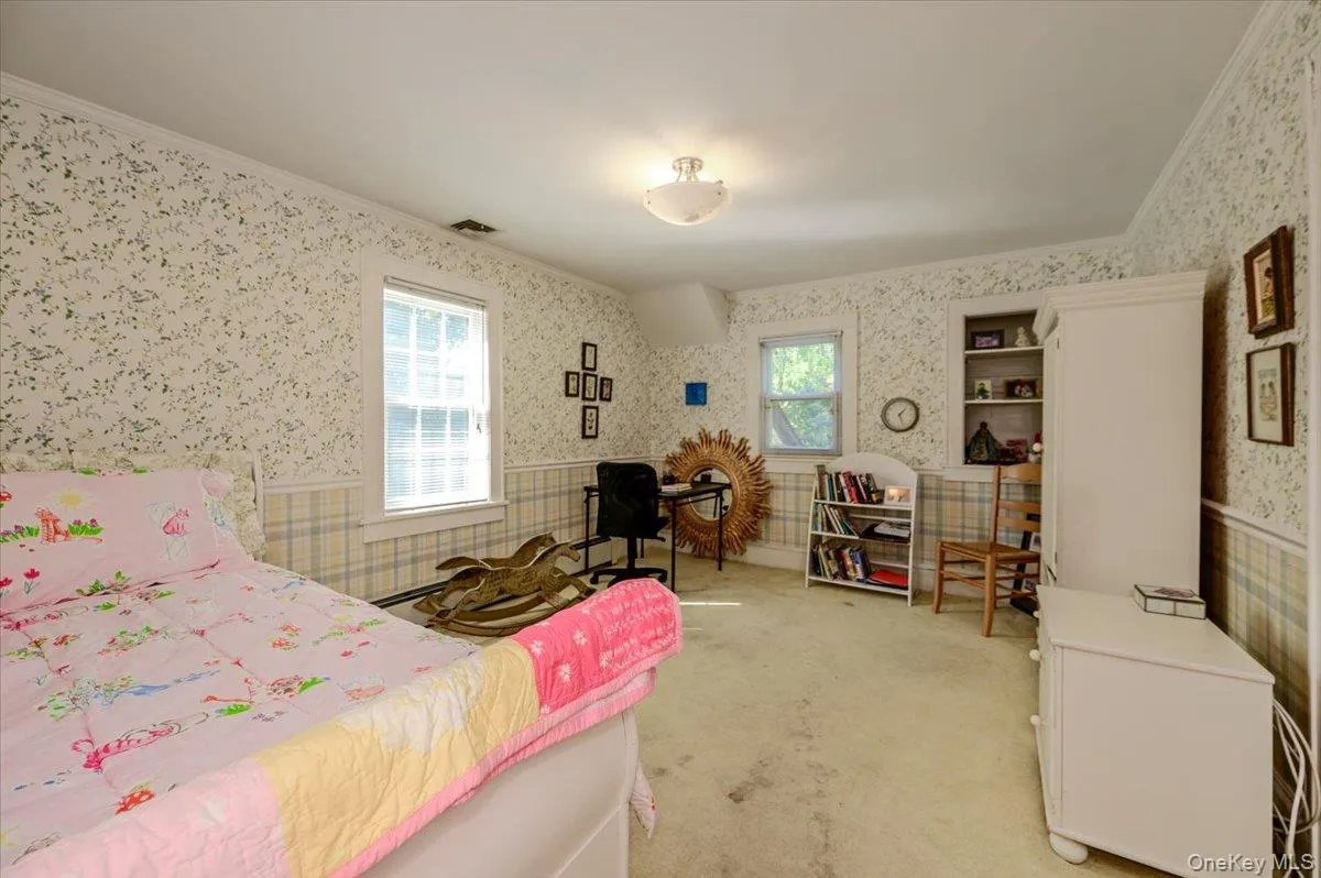 11 Myrtle Drive, North Hempstead, NY, 4 Bedrooms Bedrooms, 9 Rooms Rooms,3 BathroomsBathrooms,Residential,For Rent,Myrtle,0,1001930 11 Myrtle Drive, North Hempstead, NY, 4 Bedrooms Bedrooms, 9 Rooms Rooms,3 BathroomsBathrooms,Residential,For Rent,Myrtle,0,1001930
