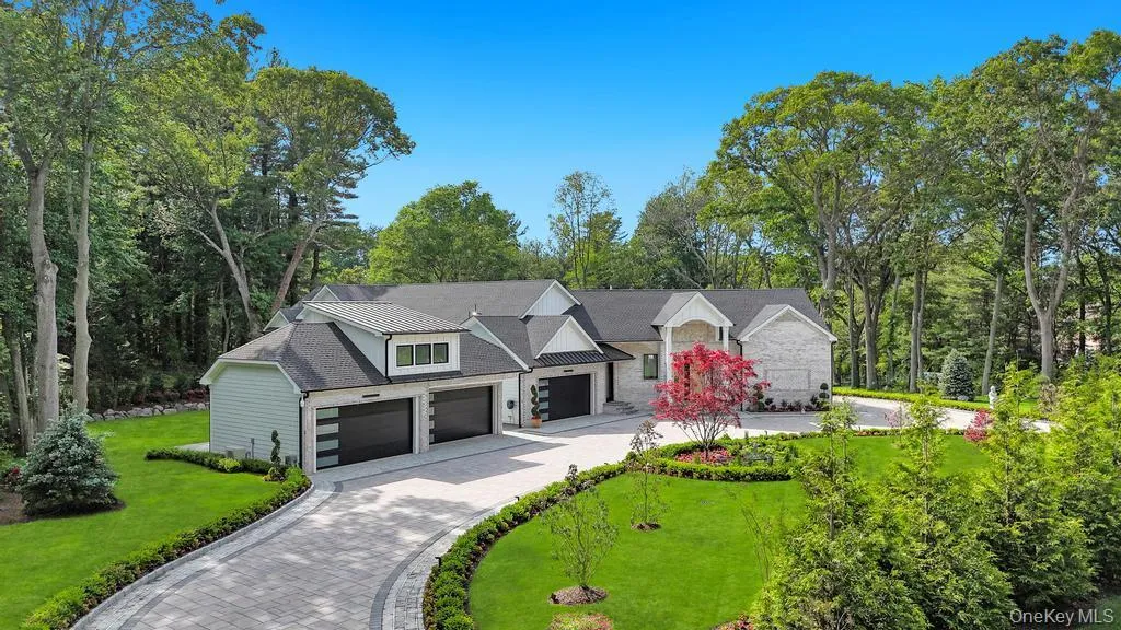2 Chelmsford Drive, Oyster Bay, NY, 6 Bedrooms Bedrooms, 12 Rooms Rooms,5 BathroomsBathrooms,Residential,For Rent,Chelmsford,0,1001932 2 Chelmsford Drive, Oyster Bay, NY, 6 Bedrooms Bedrooms, 12 Rooms Rooms,5 BathroomsBathrooms,Residential,For Rent,Chelmsford,0,1001932
