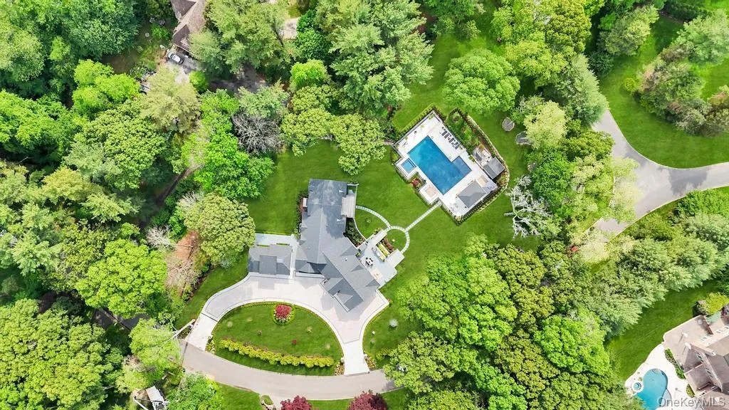 2 Chelmsford Drive, Oyster Bay, NY, 6 Bedrooms Bedrooms, 12 Rooms Rooms,5 BathroomsBathrooms,Residential,For Rent,Chelmsford,0,1001932 2 Chelmsford Drive, Oyster Bay, NY, 6 Bedrooms Bedrooms, 12 Rooms Rooms,5 BathroomsBathrooms,Residential,For Rent,Chelmsford,0,1001932