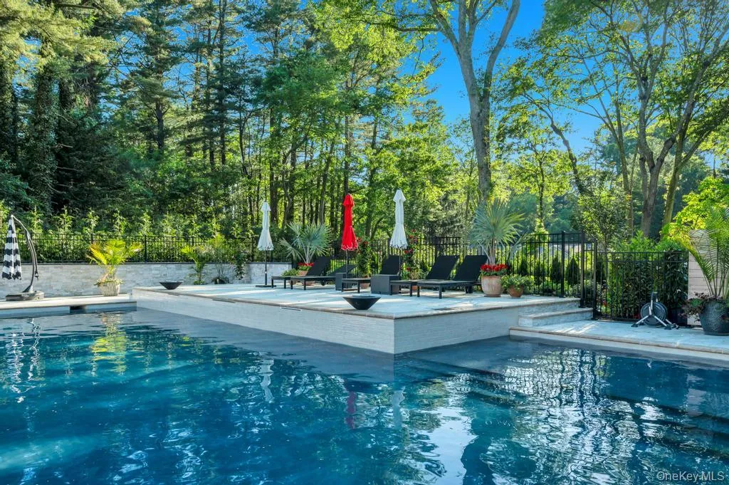 2 Chelmsford Drive, Oyster Bay, NY, 6 Bedrooms Bedrooms, 12 Rooms Rooms,5 BathroomsBathrooms,Residential,For Rent,Chelmsford,0,1001932 2 Chelmsford Drive, Oyster Bay, NY, 6 Bedrooms Bedrooms, 12 Rooms Rooms,5 BathroomsBathrooms,Residential,For Rent,Chelmsford,0,1001932