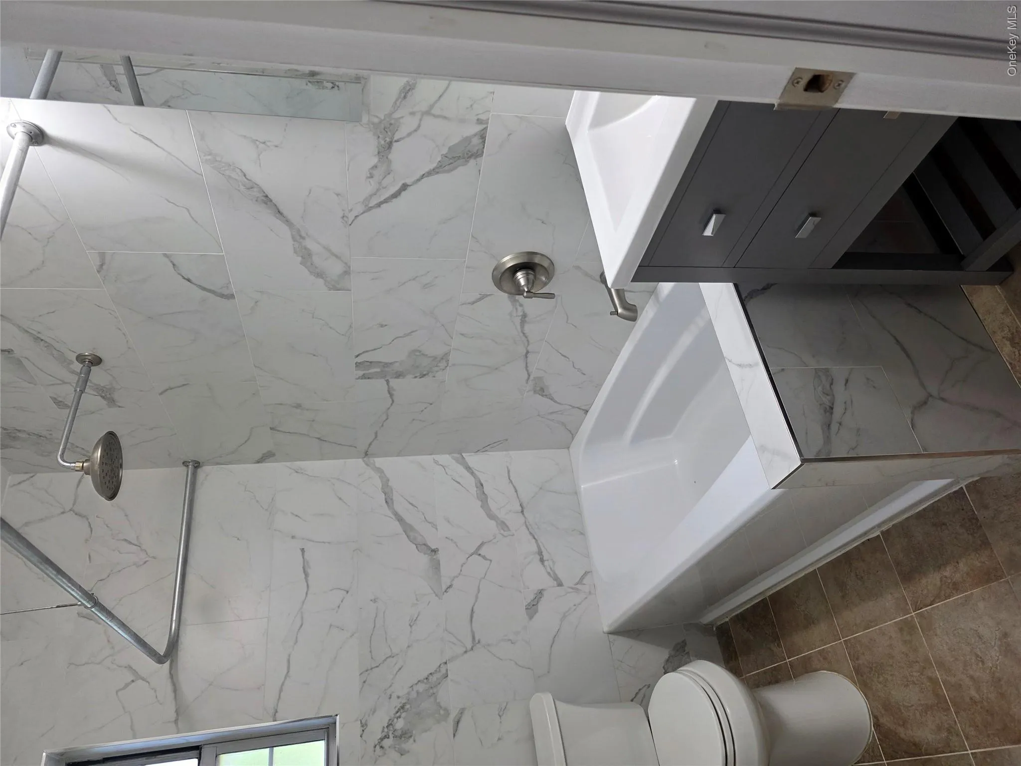 141-04 77 Avenue, New York, NY, 1 Bedroom Bedrooms, 4 Rooms Rooms,1 BathroomBathrooms,Residential,For Rent,77,0,1001935 141-04 77 Avenue, New York, NY, 1 Bedroom Bedrooms, 4 Rooms Rooms,1 BathroomBathrooms,Residential,For Rent,77,0,1001935