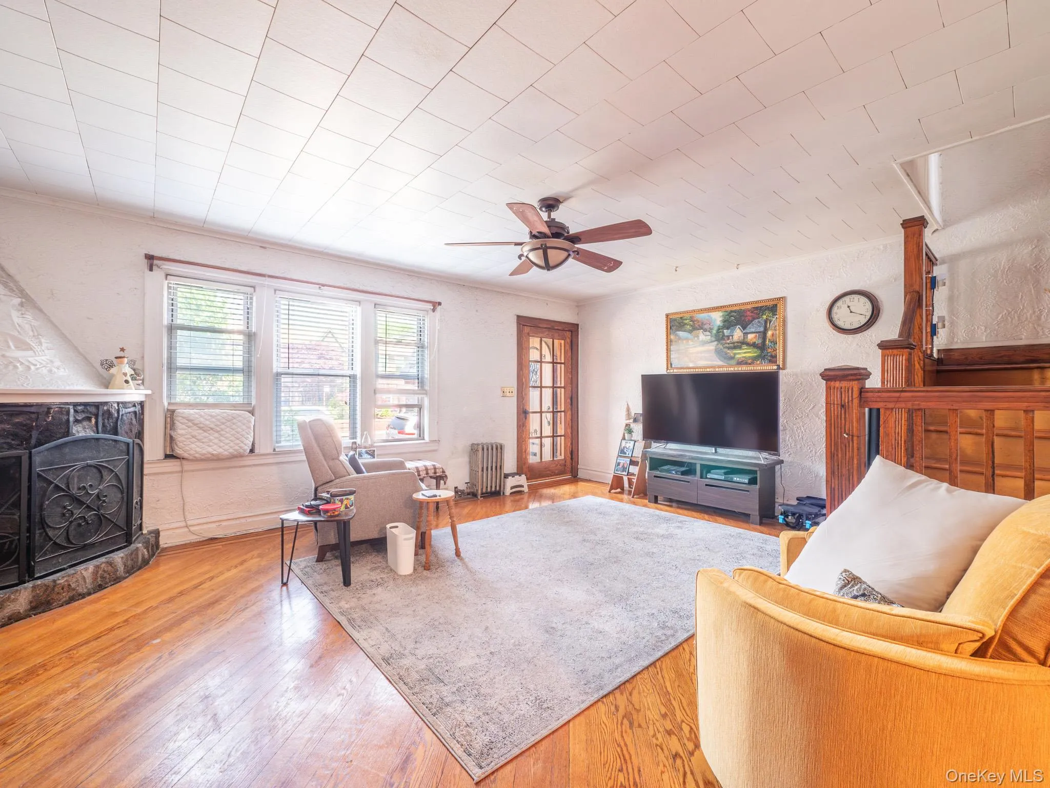 8914 63rd Avenue, New York, NY, 3 Bedrooms Bedrooms, 9 Rooms Rooms,2 BathroomsBathrooms,Residential,For Rent,63rd,0,1001940 8914 63rd Avenue, New York, NY, 3 Bedrooms Bedrooms, 9 Rooms Rooms,2 BathroomsBathrooms,Residential,For Rent,63rd,0,1001940