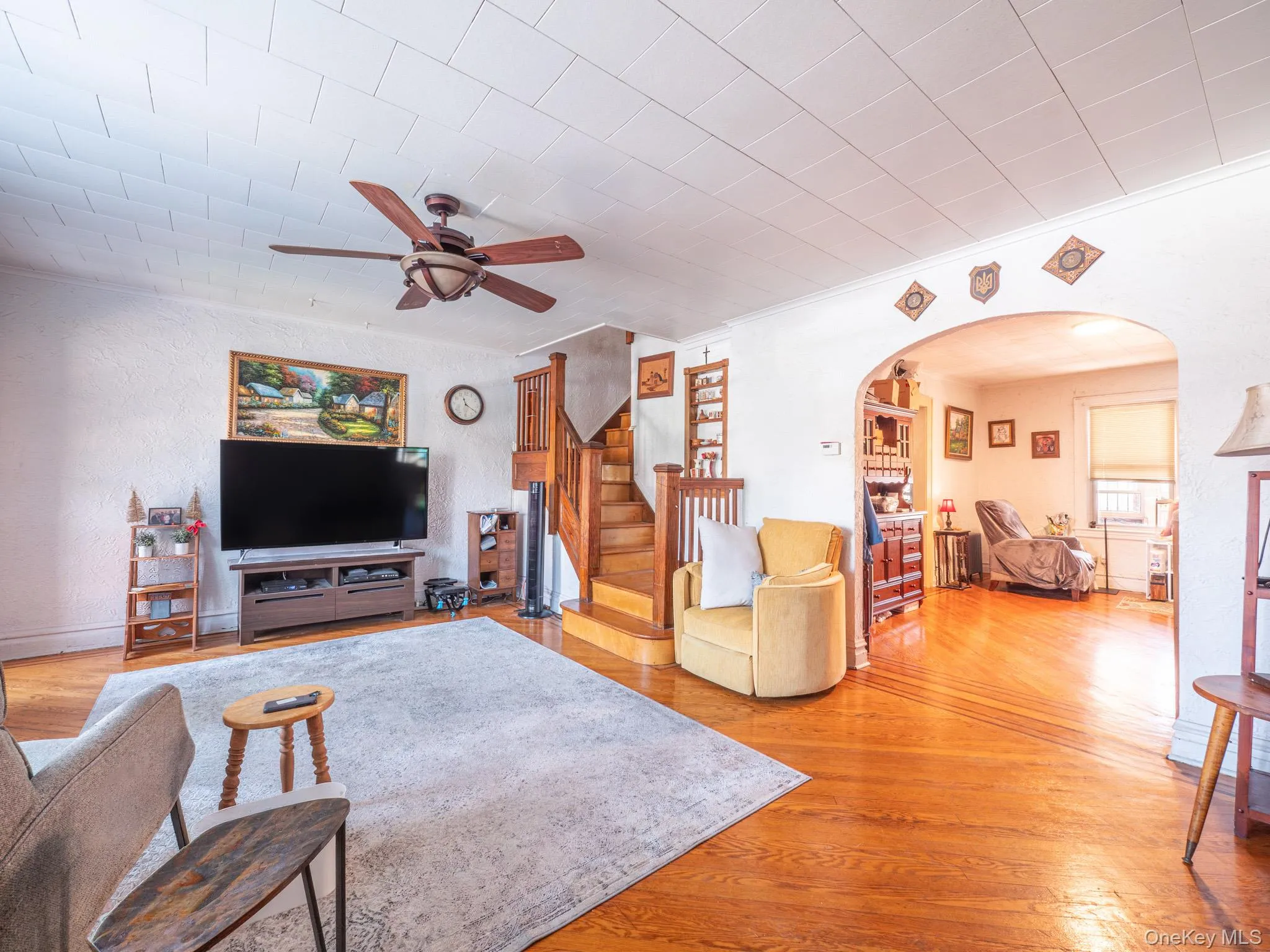 8914 63rd Avenue, New York, NY, 3 Bedrooms Bedrooms, 9 Rooms Rooms,2 BathroomsBathrooms,Residential,For Rent,63rd,0,1001940 8914 63rd Avenue, New York, NY, 3 Bedrooms Bedrooms, 9 Rooms Rooms,2 BathroomsBathrooms,Residential,For Rent,63rd,0,1001940