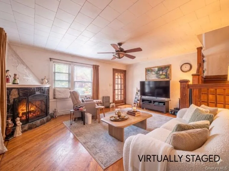 Virtually staged living room Virtually staged living room