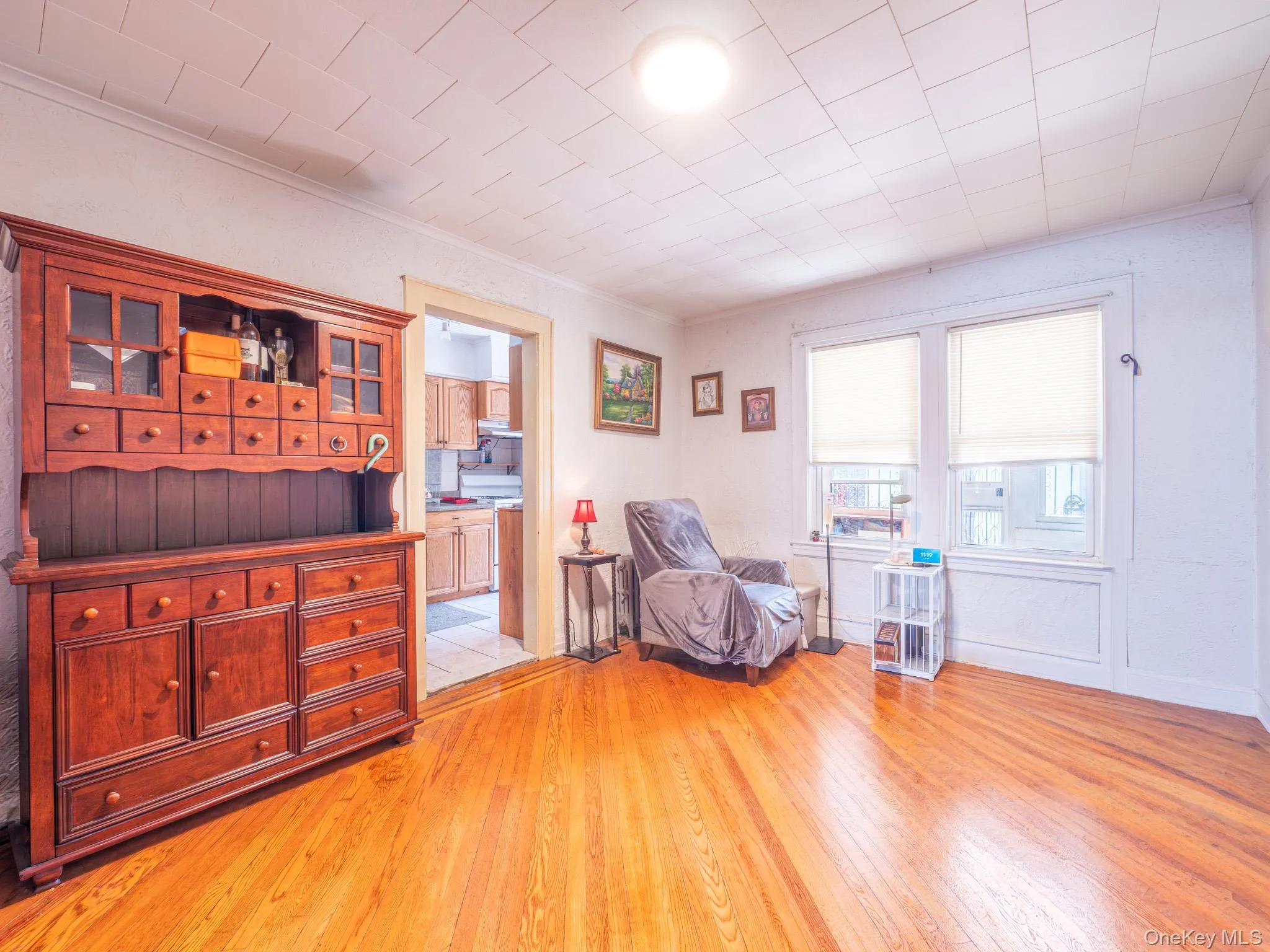 8914 63rd Avenue, New York, NY, 3 Bedrooms Bedrooms, 9 Rooms Rooms,2 BathroomsBathrooms,Residential,For Rent,63rd,0,1001940 8914 63rd Avenue, New York, NY, 3 Bedrooms Bedrooms, 9 Rooms Rooms,2 BathroomsBathrooms,Residential,For Rent,63rd,0,1001940