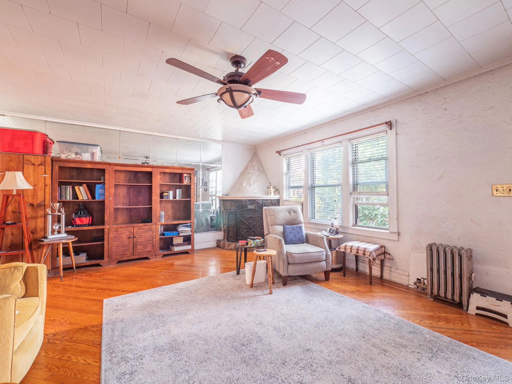 8914 63rd Avenue, New York, NY, 3 Bedrooms Bedrooms, 9 Rooms Rooms,2 BathroomsBathrooms,Residential,For Rent,63rd,0,1001940 8914 63rd Avenue, New York, NY, 3 Bedrooms Bedrooms, 9 Rooms Rooms,2 BathroomsBathrooms,Residential,For Rent,63rd,0,1001940