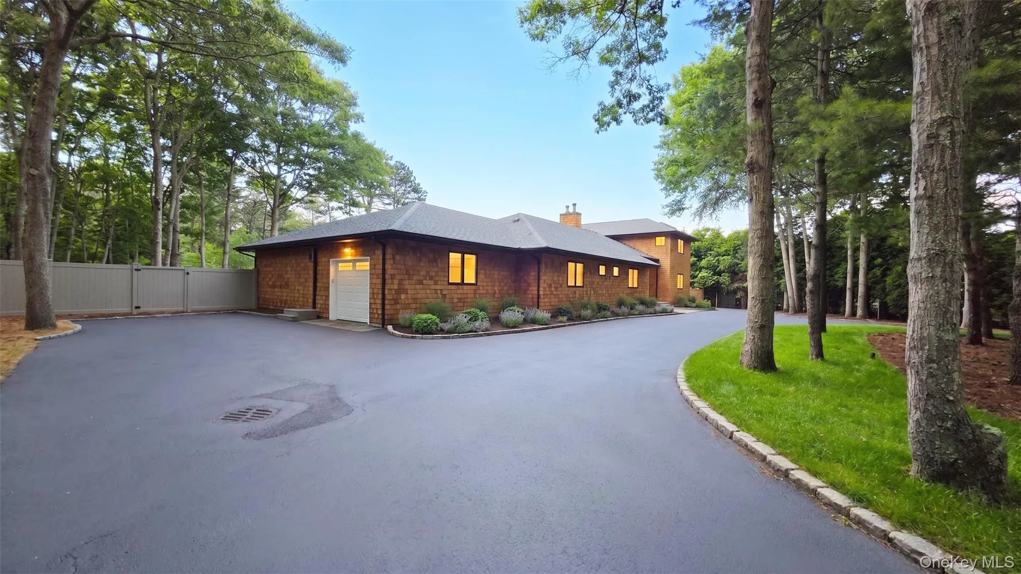 10 Jeffrey Lane, Southampton, NY, 6 Bedrooms Bedrooms, 9 Rooms Rooms,6 BathroomsBathrooms,Residential,For Rent,Jeffrey,0,KEY1001943 10 Jeffrey Lane, Southampton, NY, 6 Bedrooms Bedrooms, 9 Rooms Rooms,6 BathroomsBathrooms,Residential,For Rent,Jeffrey,0,KEY1001943