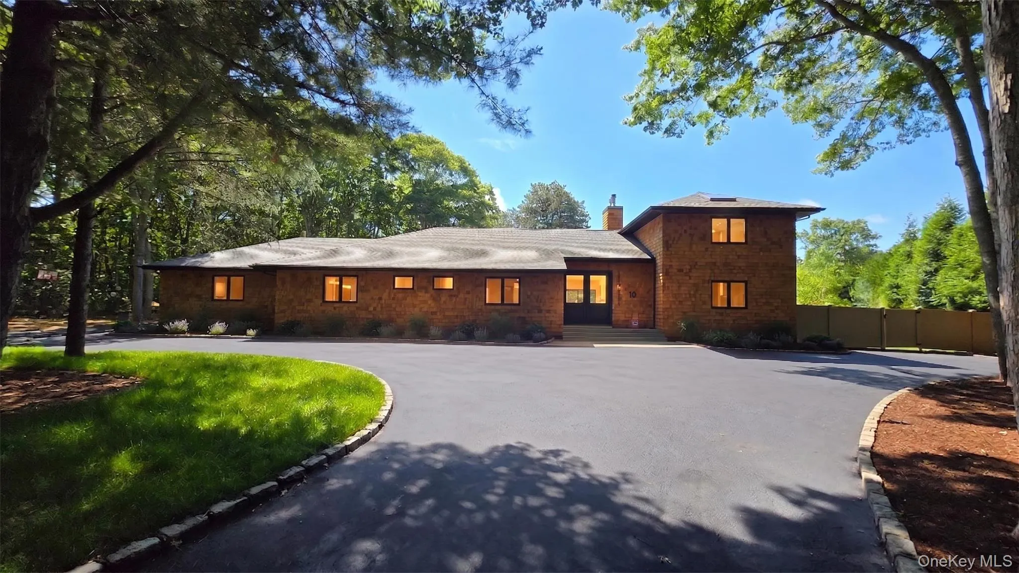 10 Jeffrey Lane, Southampton, NY, 6 Bedrooms Bedrooms, 9 Rooms Rooms,6 BathroomsBathrooms,Residential,For Rent,Jeffrey,0,KEY1001943 10 Jeffrey Lane, Southampton, NY, 6 Bedrooms Bedrooms, 9 Rooms Rooms,6 BathroomsBathrooms,Residential,For Rent,Jeffrey,0,KEY1001943