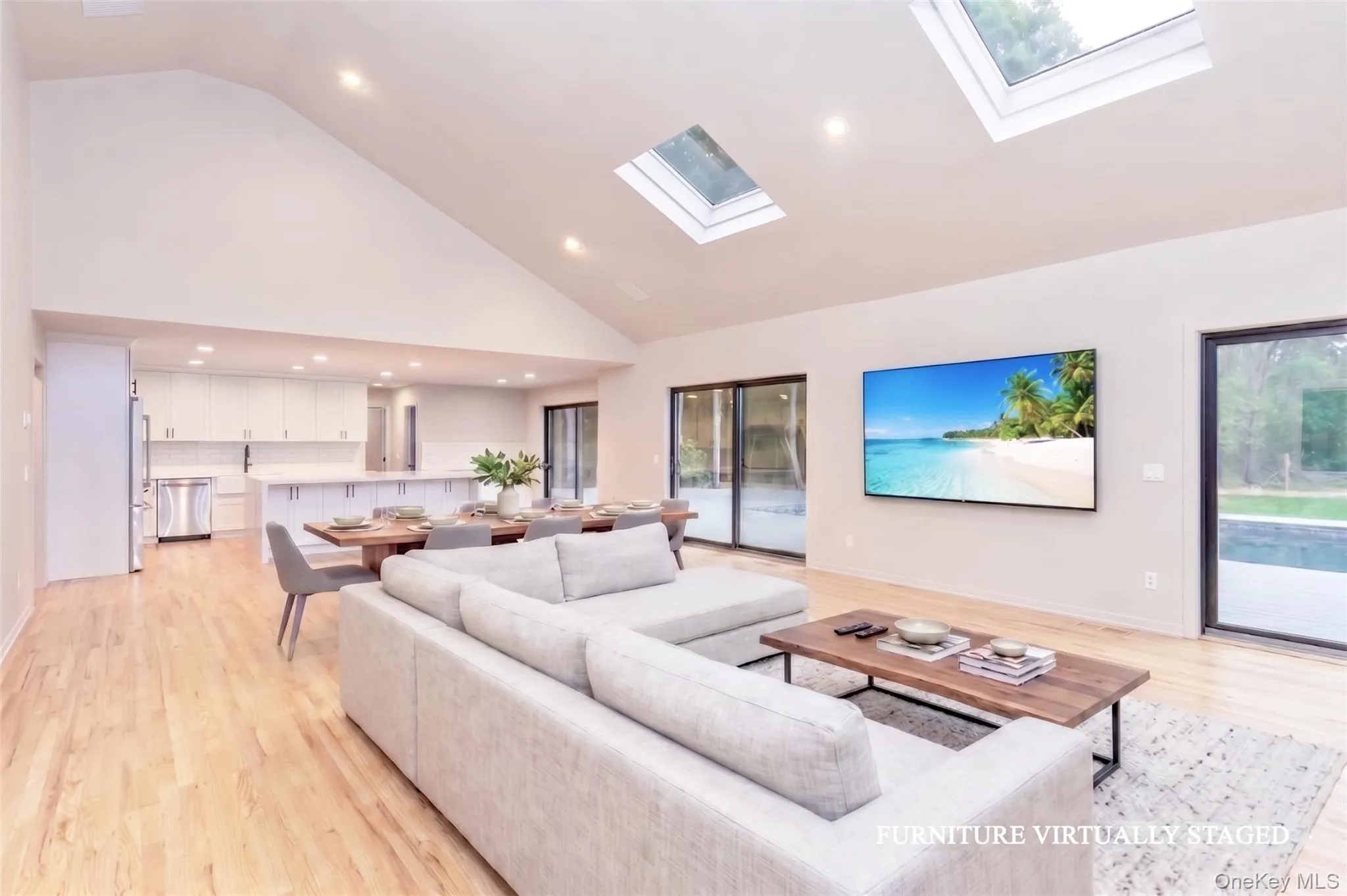10 Jeffrey Lane, Southampton, NY, 6 Bedrooms Bedrooms, 9 Rooms Rooms,6 BathroomsBathrooms,Residential,For Rent,Jeffrey,0,KEY1001943 10 Jeffrey Lane, Southampton, NY, 6 Bedrooms Bedrooms, 9 Rooms Rooms,6 BathroomsBathrooms,Residential,For Rent,Jeffrey,0,KEY1001943