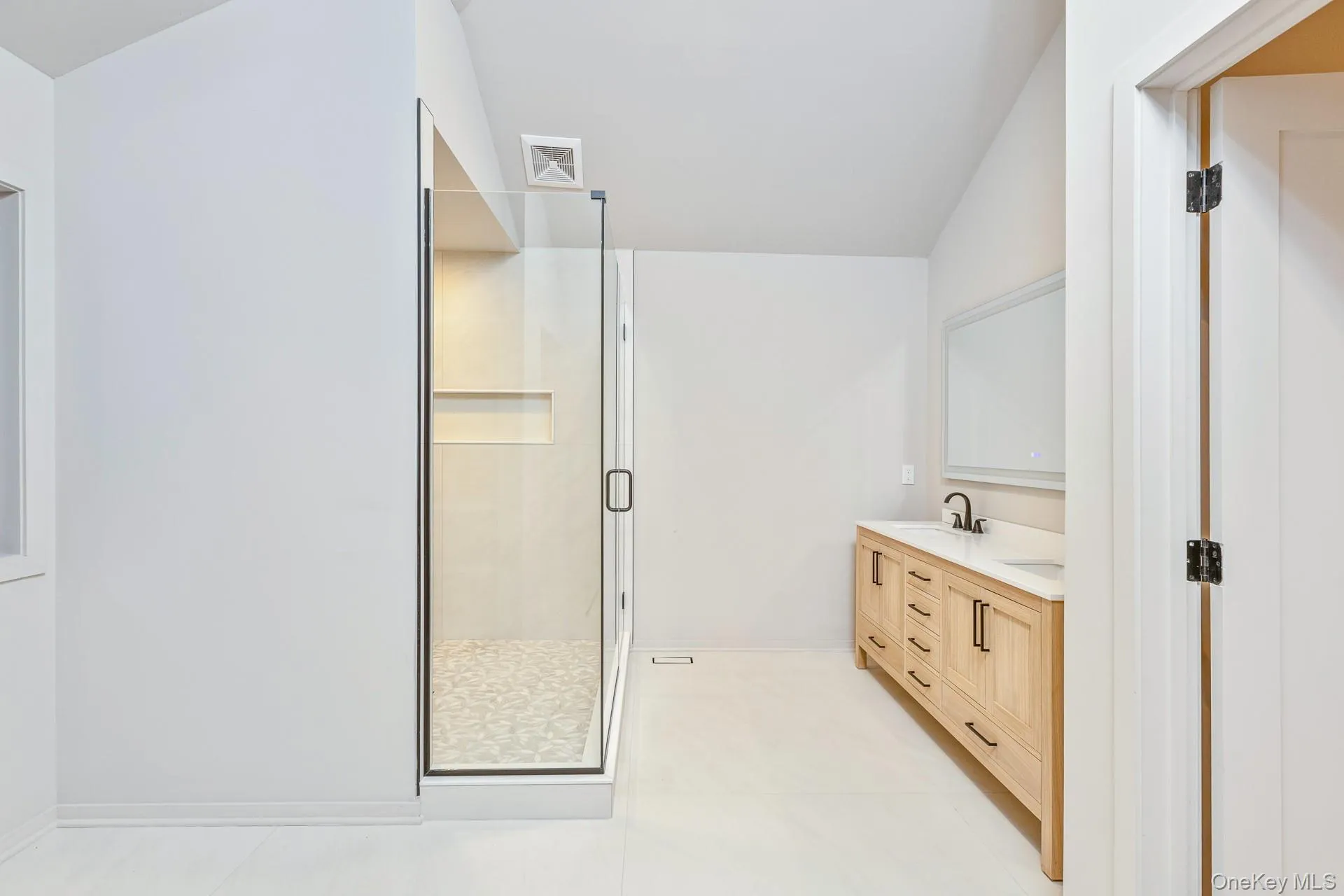 10 Jeffrey Lane, Southampton, NY, 6 Bedrooms Bedrooms, 9 Rooms Rooms,6 BathroomsBathrooms,Residential,For Rent,Jeffrey,0,KEY1001943 10 Jeffrey Lane, Southampton, NY, 6 Bedrooms Bedrooms, 9 Rooms Rooms,6 BathroomsBathrooms,Residential,For Rent,Jeffrey,0,KEY1001943