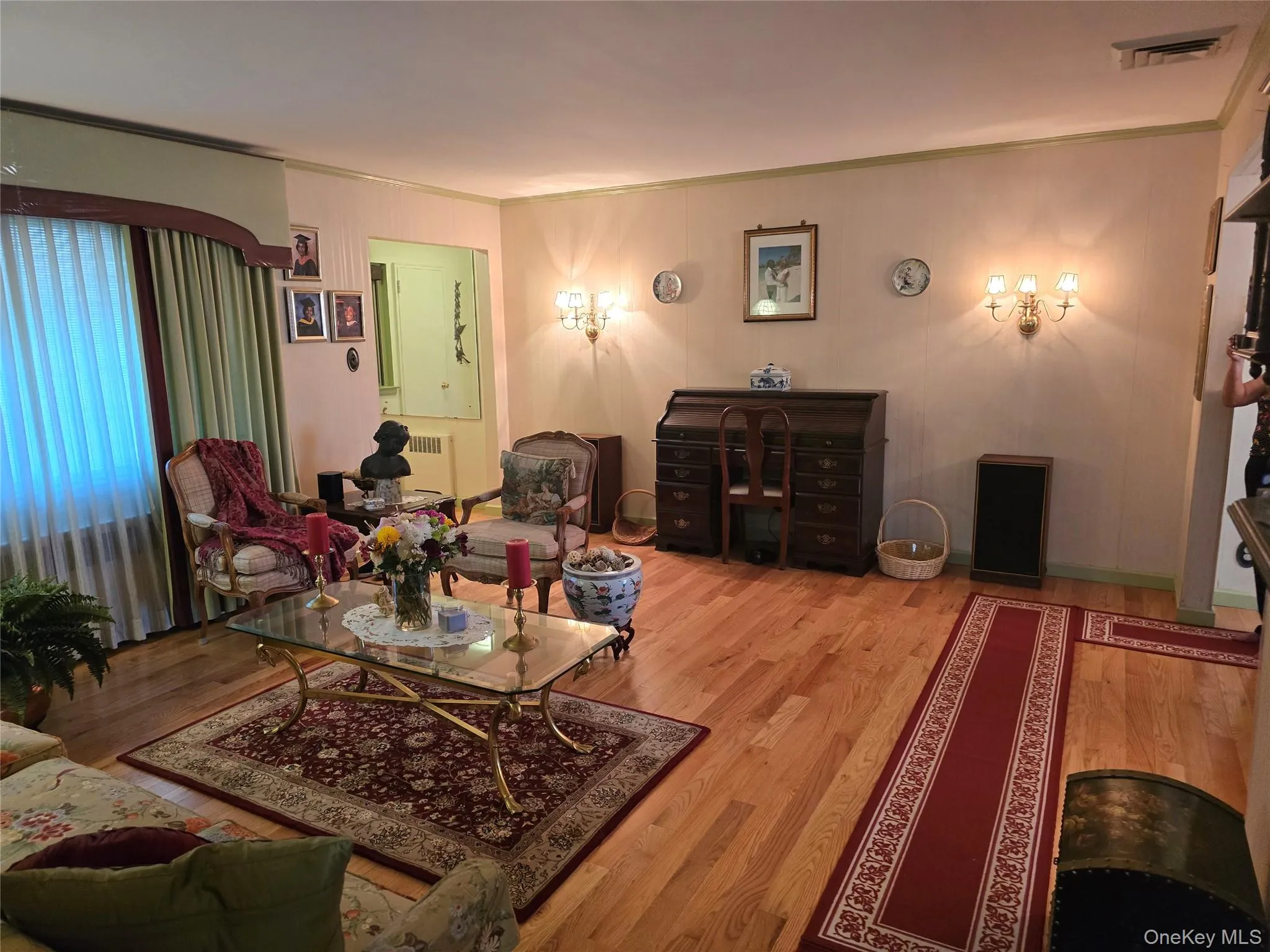 2127 Leighton Road, Hempstead, NY, 3 Bedrooms Bedrooms, 6 Rooms Rooms,2 BathroomsBathrooms,Residential Sale,For Rent,Leighton,0,1001947 2127 Leighton Road, Hempstead, NY, 3 Bedrooms Bedrooms, 6 Rooms Rooms,2 BathroomsBathrooms,Residential Sale,For Rent,Leighton,0,1001947