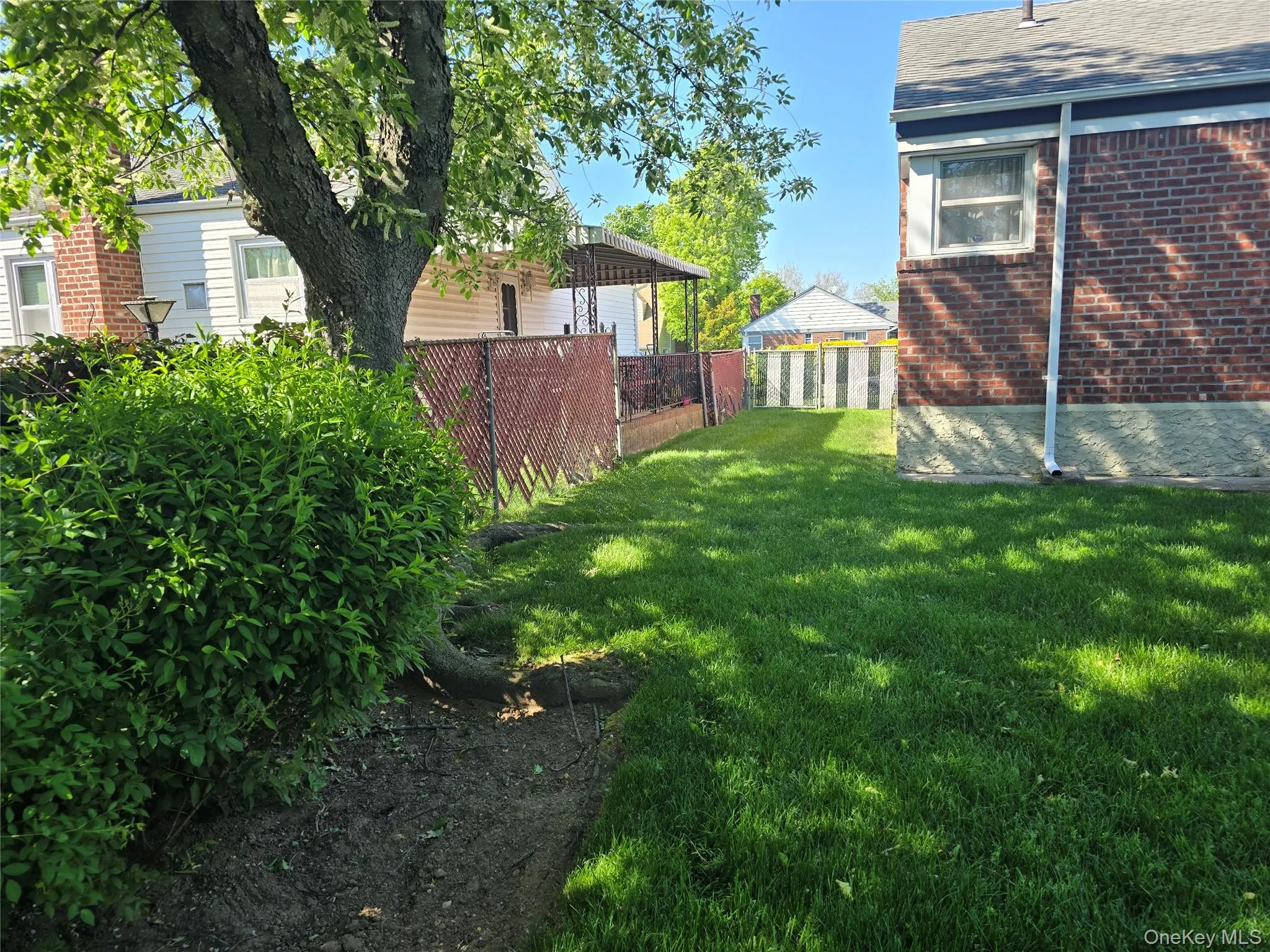 2127 Leighton Road, Hempstead, NY, 3 Bedrooms Bedrooms, 6 Rooms Rooms,2 BathroomsBathrooms,Residential Sale,For Rent,Leighton,0,1001947 2127 Leighton Road, Hempstead, NY, 3 Bedrooms Bedrooms, 6 Rooms Rooms,2 BathroomsBathrooms,Residential Sale,For Rent,Leighton,0,1001947