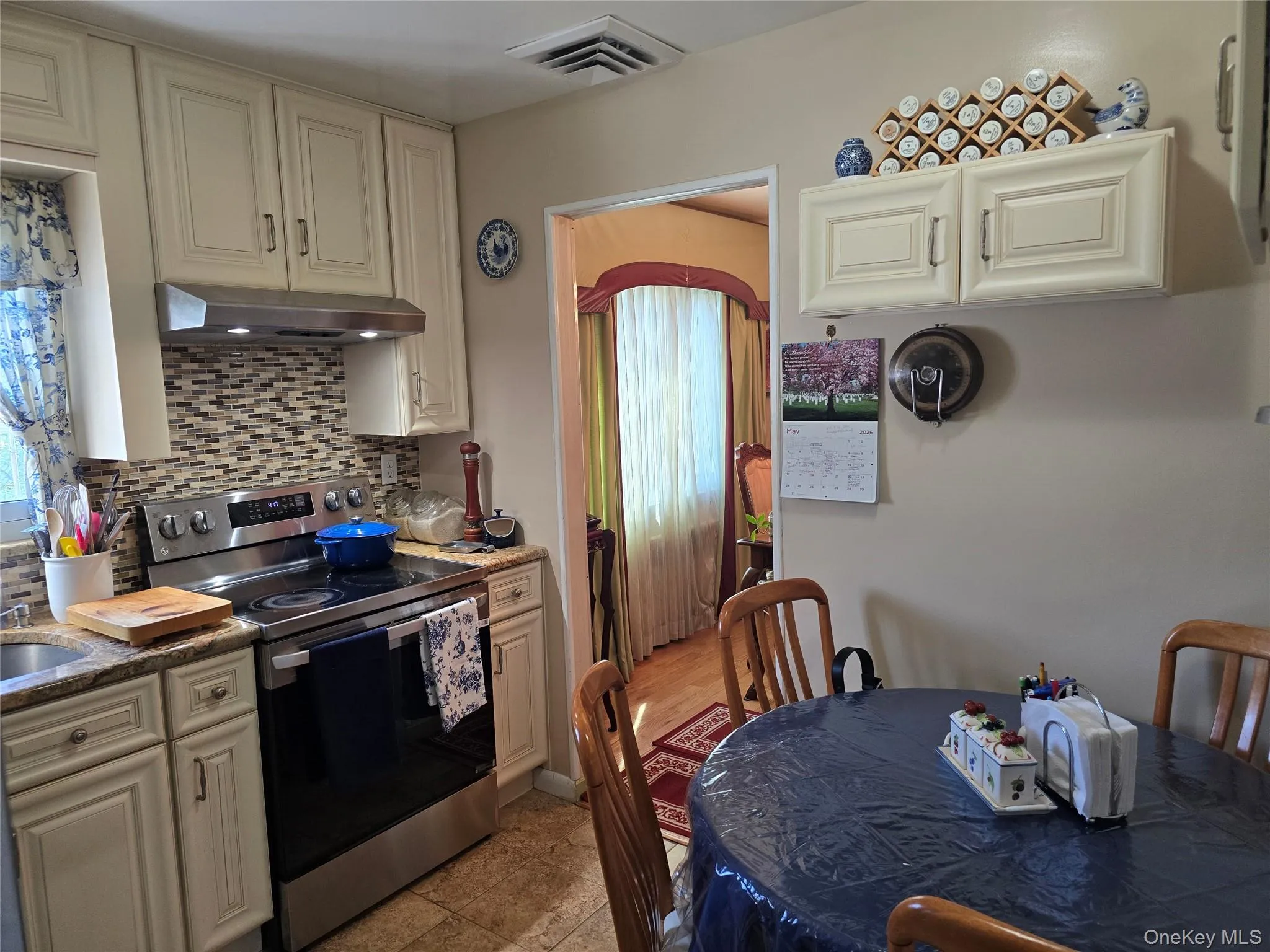 2127 Leighton Road, Hempstead, NY, 3 Bedrooms Bedrooms, 6 Rooms Rooms,2 BathroomsBathrooms,Residential Sale,For Rent,Leighton,0,1001947 2127 Leighton Road, Hempstead, NY, 3 Bedrooms Bedrooms, 6 Rooms Rooms,2 BathroomsBathrooms,Residential Sale,For Rent,Leighton,0,1001947