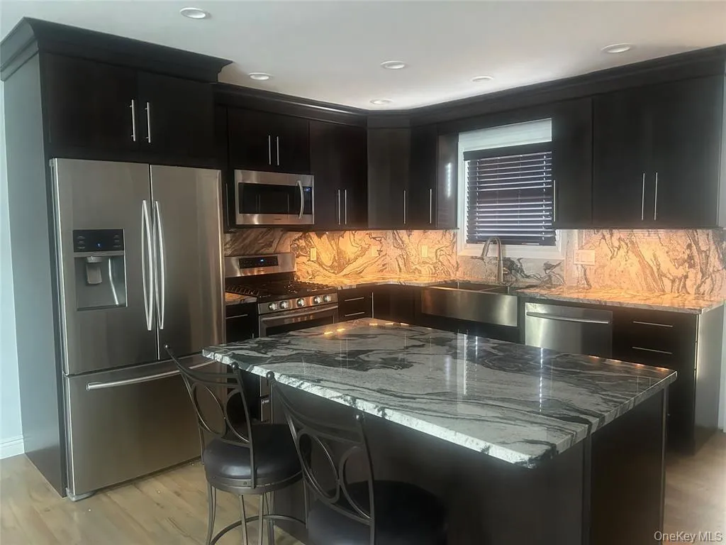 113 Alicia Drive, Babylon, NY, 2 Bedrooms Bedrooms, 5 Rooms Rooms,2 BathroomsBathrooms,Residential Lease,For Rent,Alicia,0,1001949 113 Alicia Drive, Babylon, NY, 2 Bedrooms Bedrooms, 5 Rooms Rooms,2 BathroomsBathrooms,Residential Lease,For Rent,Alicia,0,1001949