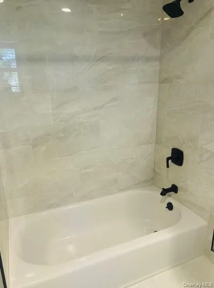 113 Alicia Drive, Babylon, NY, 2 Bedrooms Bedrooms, 5 Rooms Rooms,2 BathroomsBathrooms,Residential Lease,For Rent,Alicia,0,1001949 113 Alicia Drive, Babylon, NY, 2 Bedrooms Bedrooms, 5 Rooms Rooms,2 BathroomsBathrooms,Residential Lease,For Rent,Alicia,0,1001949