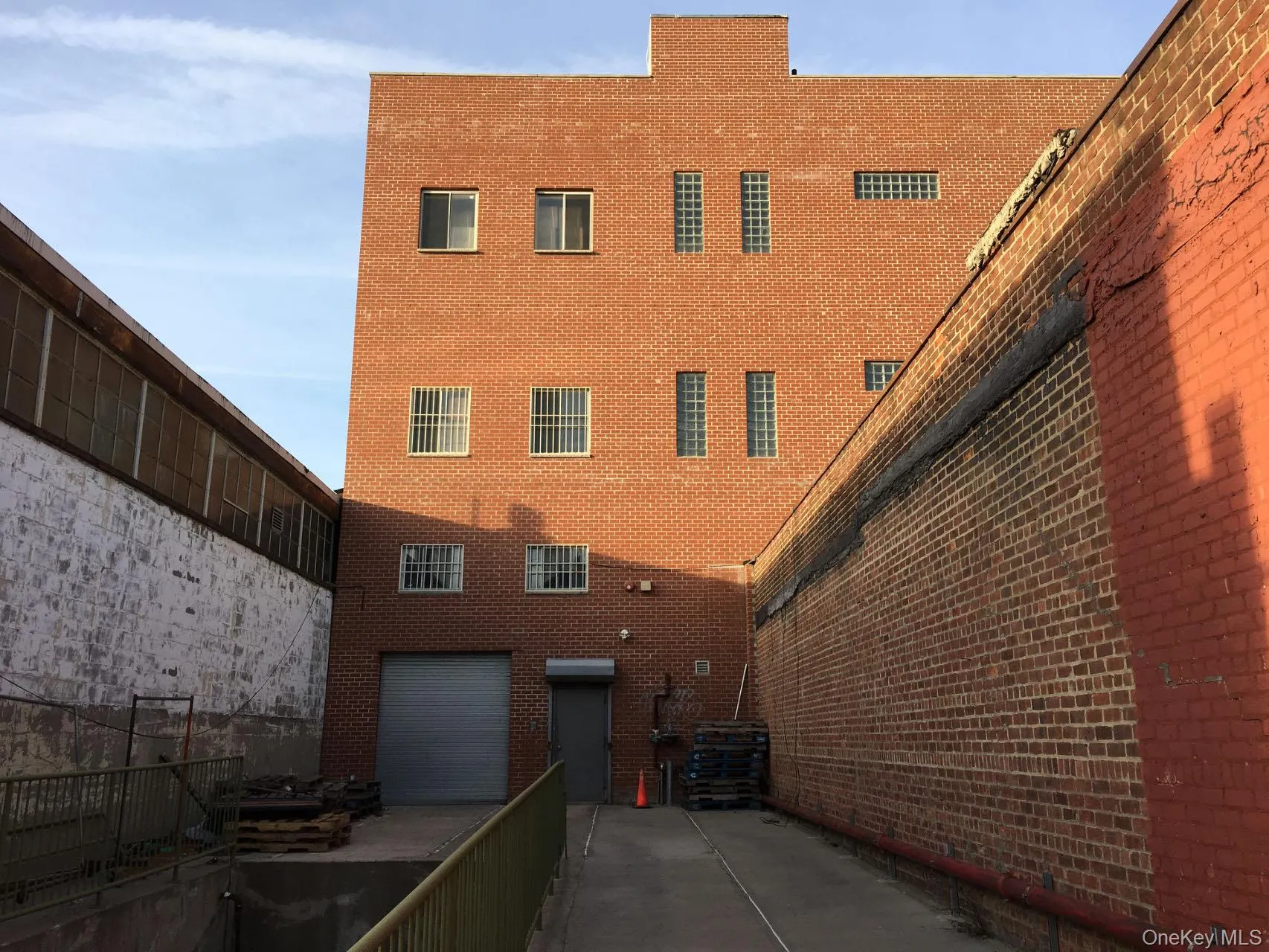 563 Johnson Avenue, New York, NY, ,Commercial Lease,For Rent,Johnson,0,1001950 563 Johnson Avenue, New York, NY, ,Commercial Lease,For Rent,Johnson,0,1001950