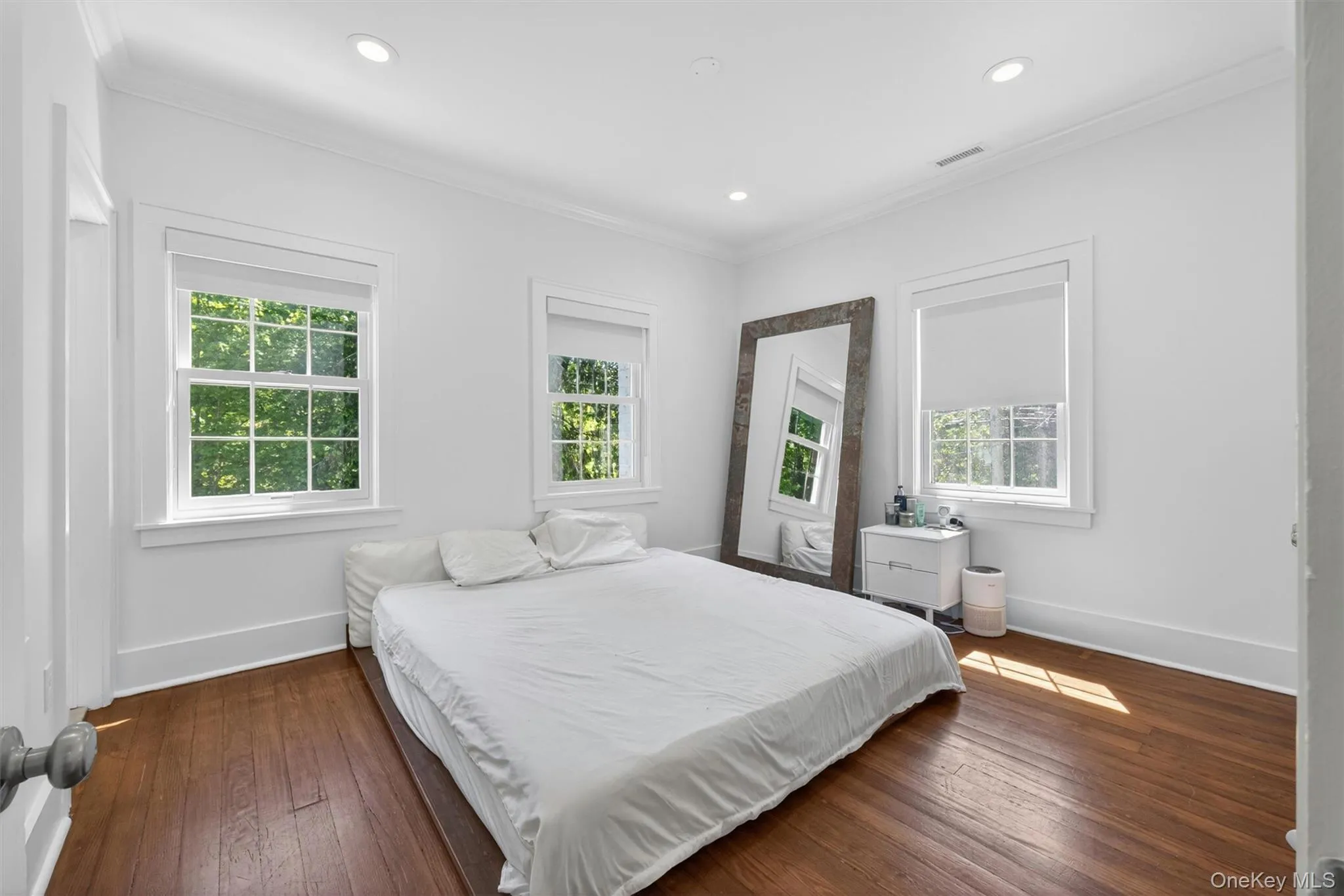 31 Avenue A, Mount Kisco, NY, 3 Bedrooms Bedrooms, 10 Rooms Rooms,3 BathroomsBathrooms,Residential Lease,For Rent,Avenue A,0,1001958 31 Avenue A, Mount Kisco, NY, 3 Bedrooms Bedrooms, 10 Rooms Rooms,3 BathroomsBathrooms,Residential Lease,For Rent,Avenue A,0,1001958