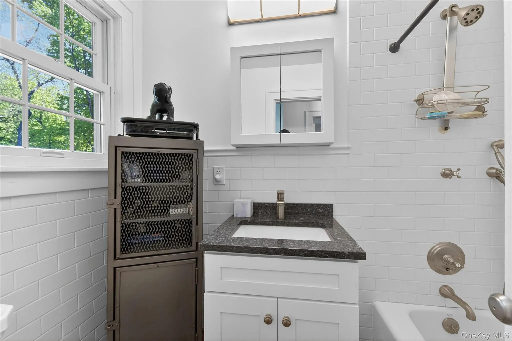 31 Avenue A, Mount Kisco, NY, 3 Bedrooms Bedrooms, 10 Rooms Rooms,3 BathroomsBathrooms,Residential Lease,For Rent,Avenue A,0,1001958 31 Avenue A, Mount Kisco, NY, 3 Bedrooms Bedrooms, 10 Rooms Rooms,3 BathroomsBathrooms,Residential Lease,For Rent,Avenue A,0,1001958