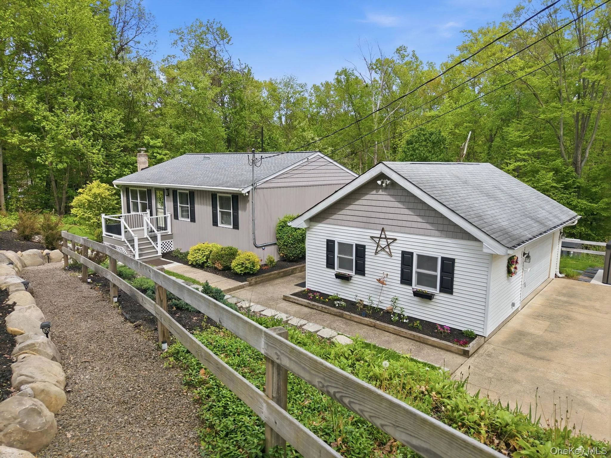 68 Ridge Road, Plattekill, NY, 3 Bedrooms Bedrooms, 7 Rooms Rooms,2 BathroomsBathrooms,Residential,For Rent,Ridge,0,1001959 68 Ridge Road, Plattekill, NY, 3 Bedrooms Bedrooms, 7 Rooms Rooms,2 BathroomsBathrooms,Residential,For Rent,Ridge,0,1001959