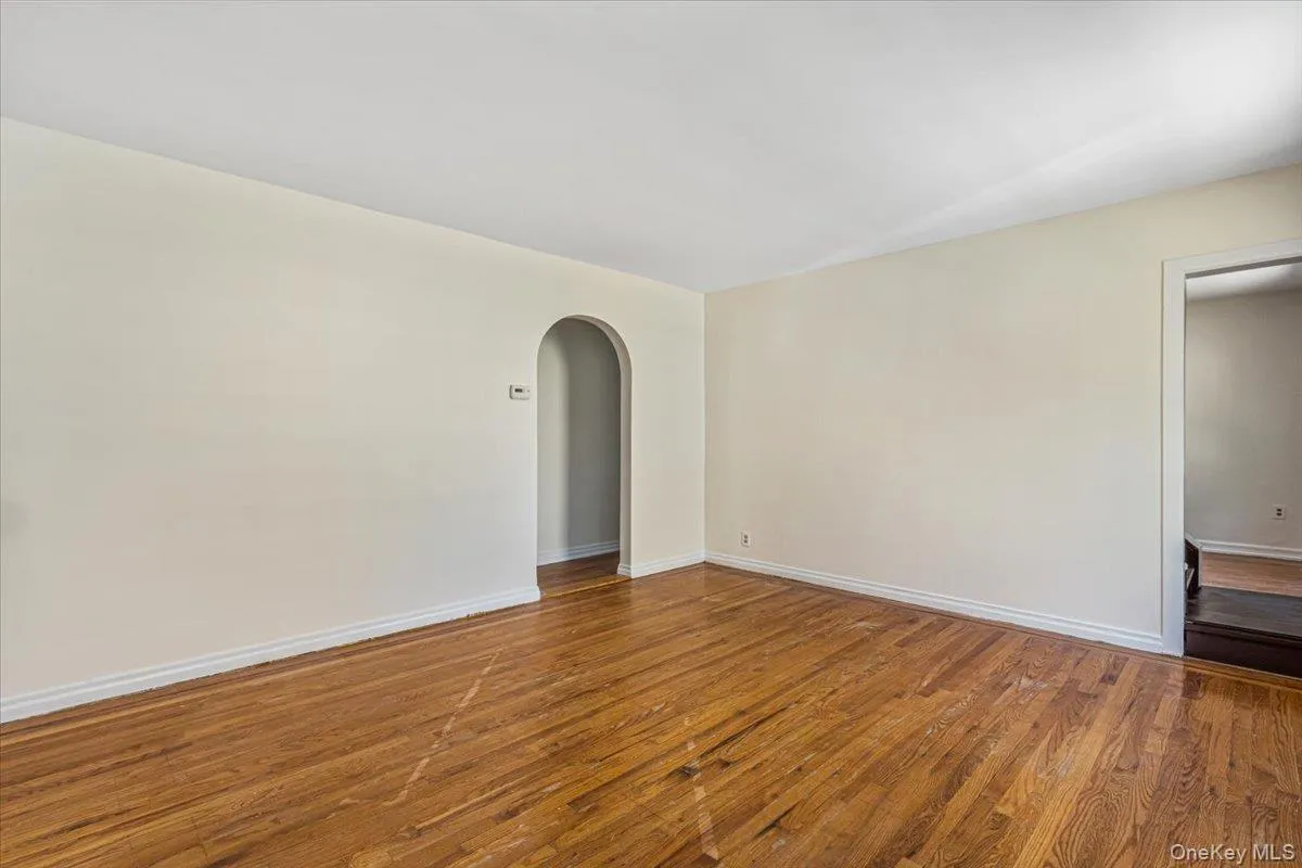 85-12 248th Street, New York, NY, 3 Bedrooms Bedrooms, 10 Rooms Rooms,3 BathroomsBathrooms,Residential,For Rent,248th,0,KEY1001961 85-12 248th Street, New York, NY, 3 Bedrooms Bedrooms, 10 Rooms Rooms,3 BathroomsBathrooms,Residential,For Rent,248th,0,KEY1001961