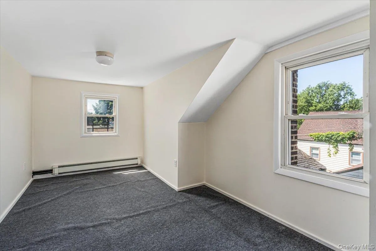 85-12 248th Street, New York, NY, 3 Bedrooms Bedrooms, 10 Rooms Rooms,3 BathroomsBathrooms,Residential,For Rent,248th,0,KEY1001961 85-12 248th Street, New York, NY, 3 Bedrooms Bedrooms, 10 Rooms Rooms,3 BathroomsBathrooms,Residential,For Rent,248th,0,KEY1001961