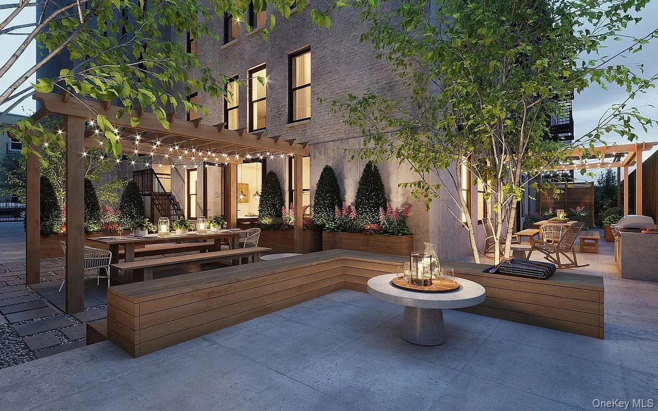 24-65 38th Street, New York, NY, 1 Bedroom Bedrooms, 2 Rooms Rooms,1 BathroomBathrooms,Residential Sale,For Rent,38th,0,1001963 24-65 38th Street, New York, NY, 1 Bedroom Bedrooms, 2 Rooms Rooms,1 BathroomBathrooms,Residential Sale,For Rent,38th,0,1001963