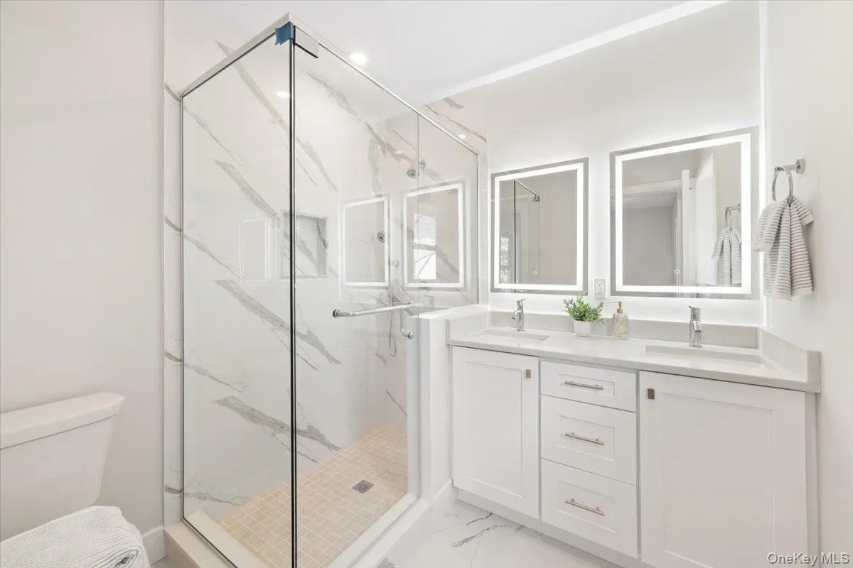 395 5th Avenue, New Rochelle, NY, 3 Bedrooms Bedrooms, 7 Rooms Rooms,3 BathroomsBathrooms,Residential Lease,For Rent,5th,0,1001964 395 5th Avenue, New Rochelle, NY, 3 Bedrooms Bedrooms, 7 Rooms Rooms,3 BathroomsBathrooms,Residential Lease,For Rent,5th,0,1001964