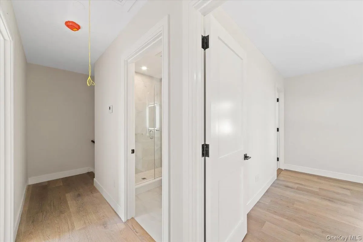 395 5th Avenue, New Rochelle, NY, 3 Bedrooms Bedrooms, 7 Rooms Rooms,3 BathroomsBathrooms,Residential Lease,For Rent,5th,0,1001964 395 5th Avenue, New Rochelle, NY, 3 Bedrooms Bedrooms, 7 Rooms Rooms,3 BathroomsBathrooms,Residential Lease,For Rent,5th,0,1001964