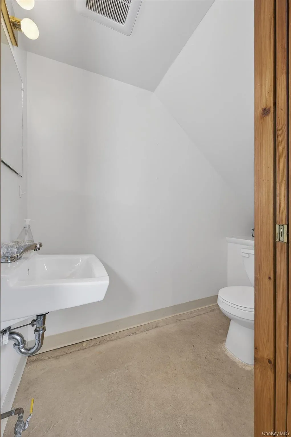 113 Loop Road, Afton, NY, 6 Bedrooms Bedrooms, 14 Rooms Rooms,2 BathroomsBathrooms,Residential Sale,For Rent,Loop,0,1001967 113 Loop Road, Afton, NY, 6 Bedrooms Bedrooms, 14 Rooms Rooms,2 BathroomsBathrooms,Residential Sale,For Rent,Loop,0,1001967