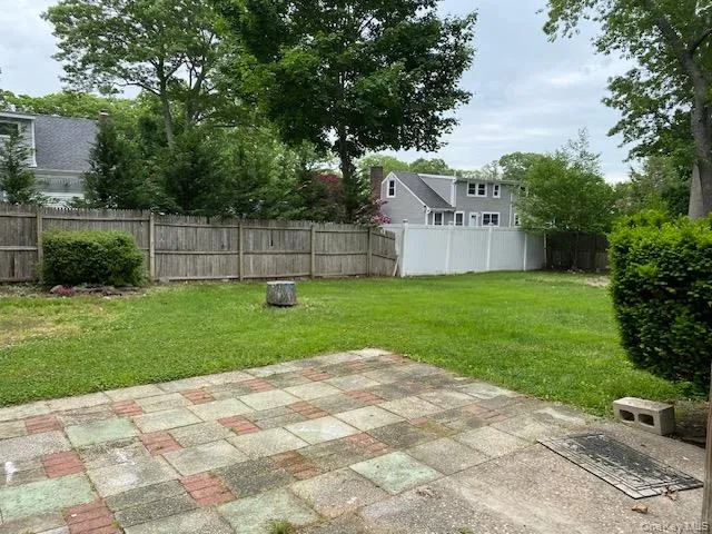 11 George Street, Brookhaven, NY, 2 Bedrooms Bedrooms, 5 Rooms Rooms,1 BathroomBathrooms,Residential Lease,For Rent,George,0,1001970 11 George Street, Brookhaven, NY, 2 Bedrooms Bedrooms, 5 Rooms Rooms,1 BathroomBathrooms,Residential Lease,For Rent,George,0,1001970