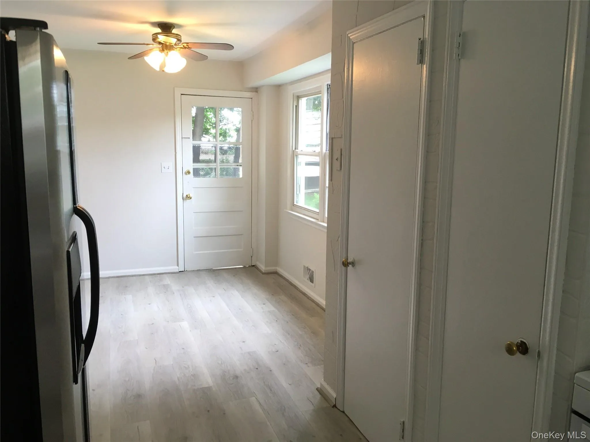 11 George Street, Brookhaven, NY, 2 Bedrooms Bedrooms, 5 Rooms Rooms,1 BathroomBathrooms,Residential Lease,For Rent,George,0,1001970 11 George Street, Brookhaven, NY, 2 Bedrooms Bedrooms, 5 Rooms Rooms,1 BathroomBathrooms,Residential Lease,For Rent,George,0,1001970