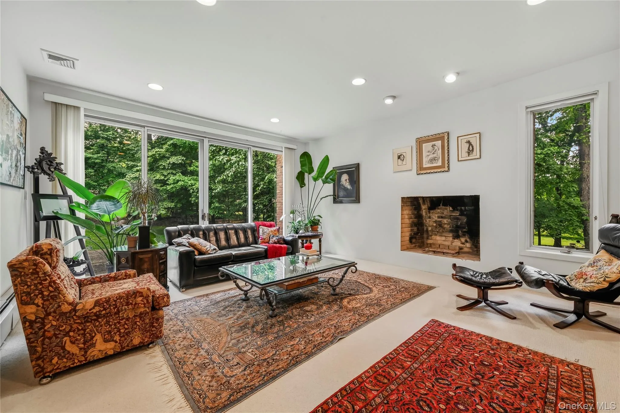 South Facing Step Down Family Room, Height, Floor to Ceiling Glass, FPL, leads to Patio South Facing Step Down Family Room, Height, Floor to Ceiling Glass, FPL, leads to Patio