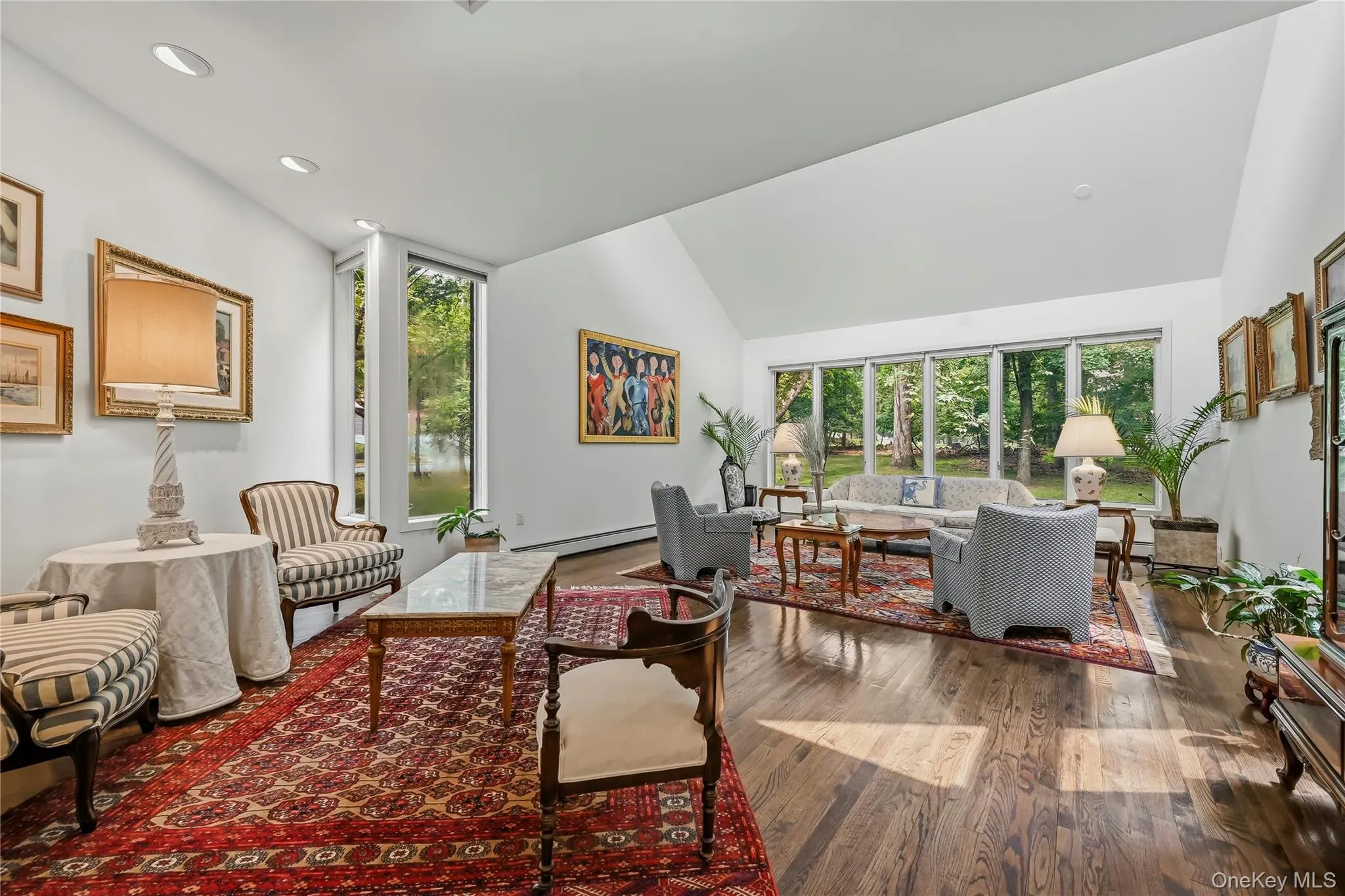Living Room Size requires Multiple Views Living Room Size requires Multiple Views