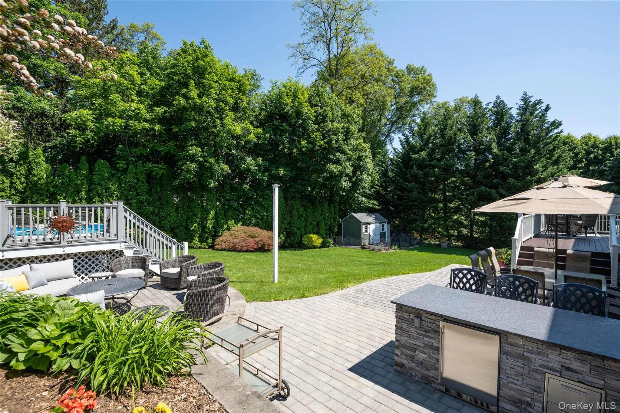 14 Mayfair Drive, Huntington, NY, 5 Bedrooms Bedrooms, 9 Rooms Rooms,5 BathroomsBathrooms,Residential,For Rent,Mayfair,0,1001975 14 Mayfair Drive, Huntington, NY, 5 Bedrooms Bedrooms, 9 Rooms Rooms,5 BathroomsBathrooms,Residential,For Rent,Mayfair,0,1001975