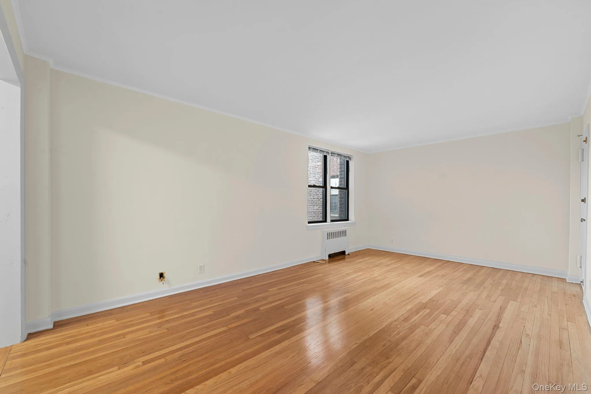 3751 86th Street, New York, NY, 1 Bedroom Bedrooms, 4 Rooms Rooms,1 BathroomBathrooms,Residential Sale,For Rent,86th,0,1001976 3751 86th Street, New York, NY, 1 Bedroom Bedrooms, 4 Rooms Rooms,1 BathroomBathrooms,Residential Sale,For Rent,86th,0,1001976