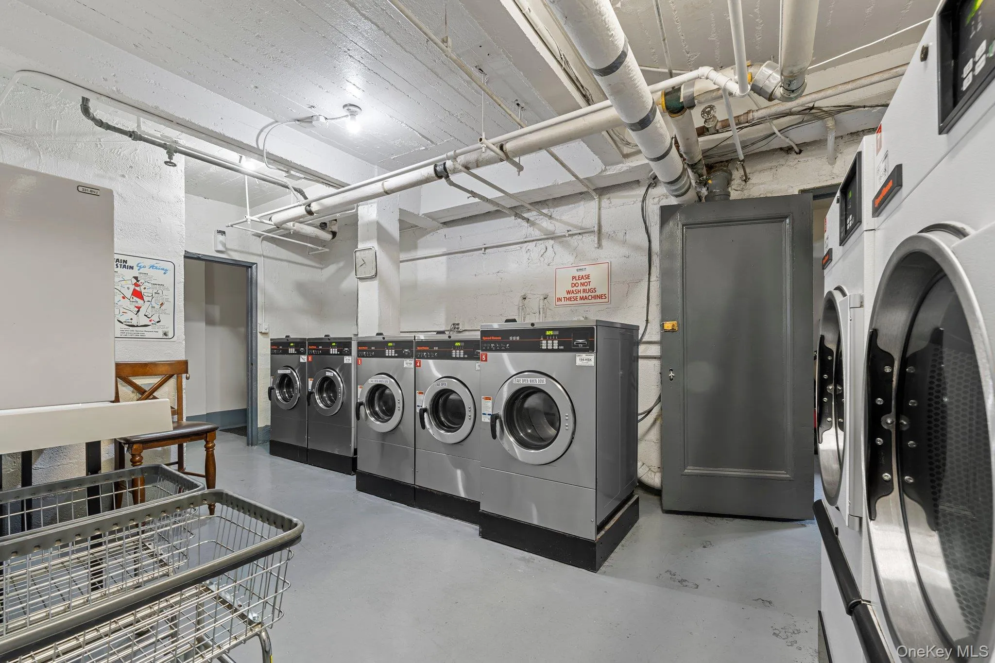 3751 86th Street, New York, NY, 1 Bedroom Bedrooms, 4 Rooms Rooms,1 BathroomBathrooms,Residential Sale,For Rent,86th,0,1001976 3751 86th Street, New York, NY, 1 Bedroom Bedrooms, 4 Rooms Rooms,1 BathroomBathrooms,Residential Sale,For Rent,86th,0,1001976
