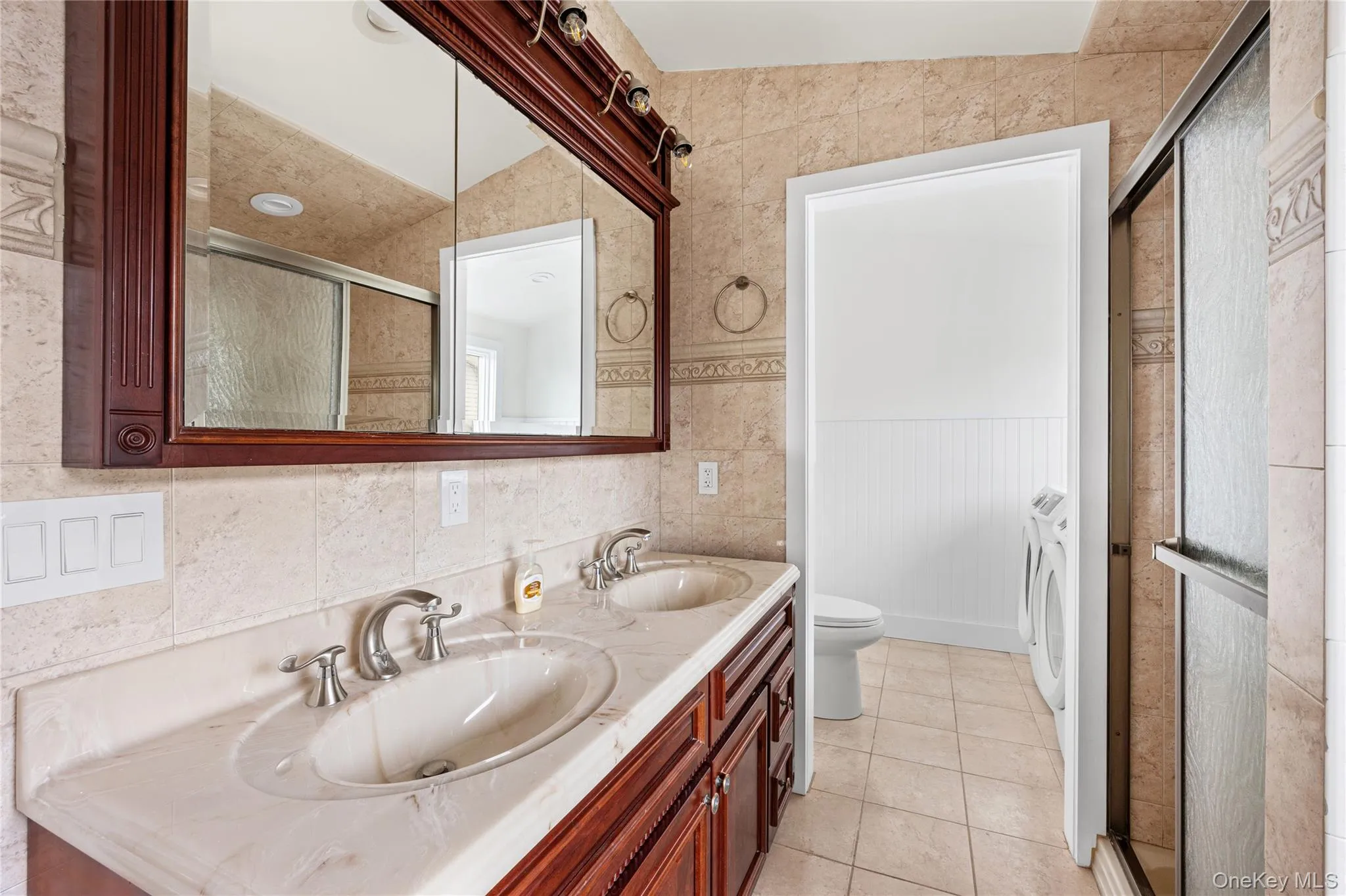 119 Alhambra Road, Oyster Bay, NY, 5 Bedrooms Bedrooms, 7 Rooms Rooms,3 BathroomsBathrooms,Residential,For Rent,Alhambra,0,1001978 119 Alhambra Road, Oyster Bay, NY, 5 Bedrooms Bedrooms, 7 Rooms Rooms,3 BathroomsBathrooms,Residential,For Rent,Alhambra,0,1001978