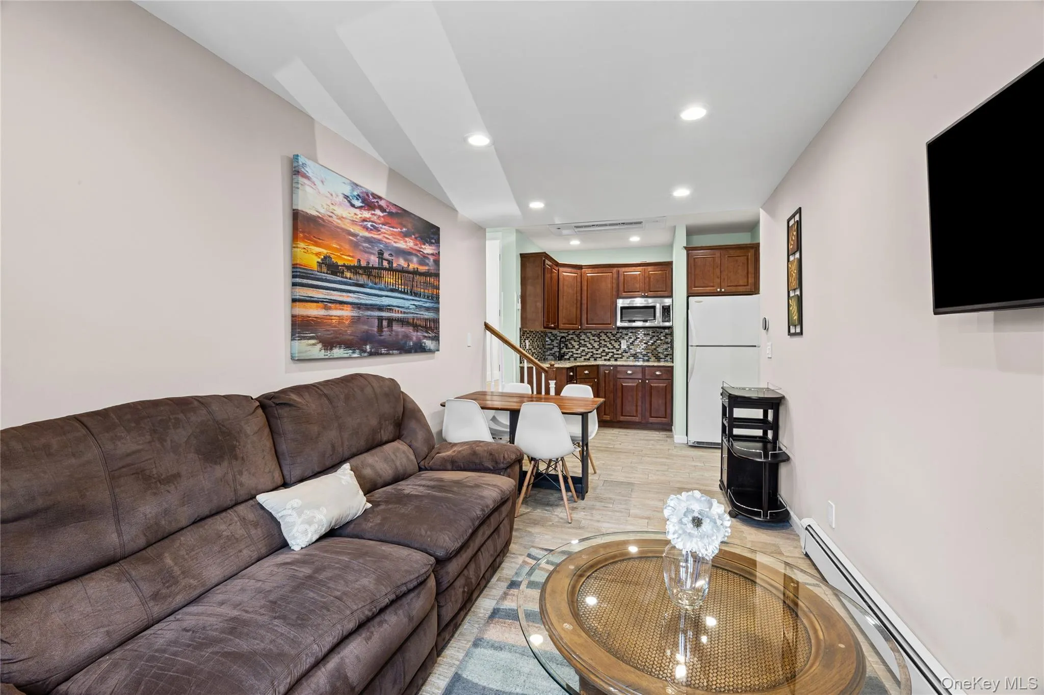 119 Alhambra Road, Oyster Bay, NY, 5 Bedrooms Bedrooms, 7 Rooms Rooms,3 BathroomsBathrooms,Residential,For Rent,Alhambra,0,1001978 119 Alhambra Road, Oyster Bay, NY, 5 Bedrooms Bedrooms, 7 Rooms Rooms,3 BathroomsBathrooms,Residential,For Rent,Alhambra,0,1001978