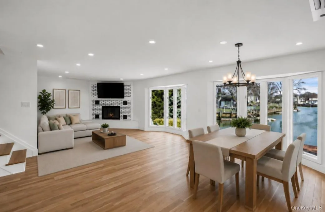 119 Alhambra Road, Oyster Bay, NY, 5 Bedrooms Bedrooms, 7 Rooms Rooms,3 BathroomsBathrooms,Residential,For Rent,Alhambra,0,1001978 119 Alhambra Road, Oyster Bay, NY, 5 Bedrooms Bedrooms, 7 Rooms Rooms,3 BathroomsBathrooms,Residential,For Rent,Alhambra,0,1001978