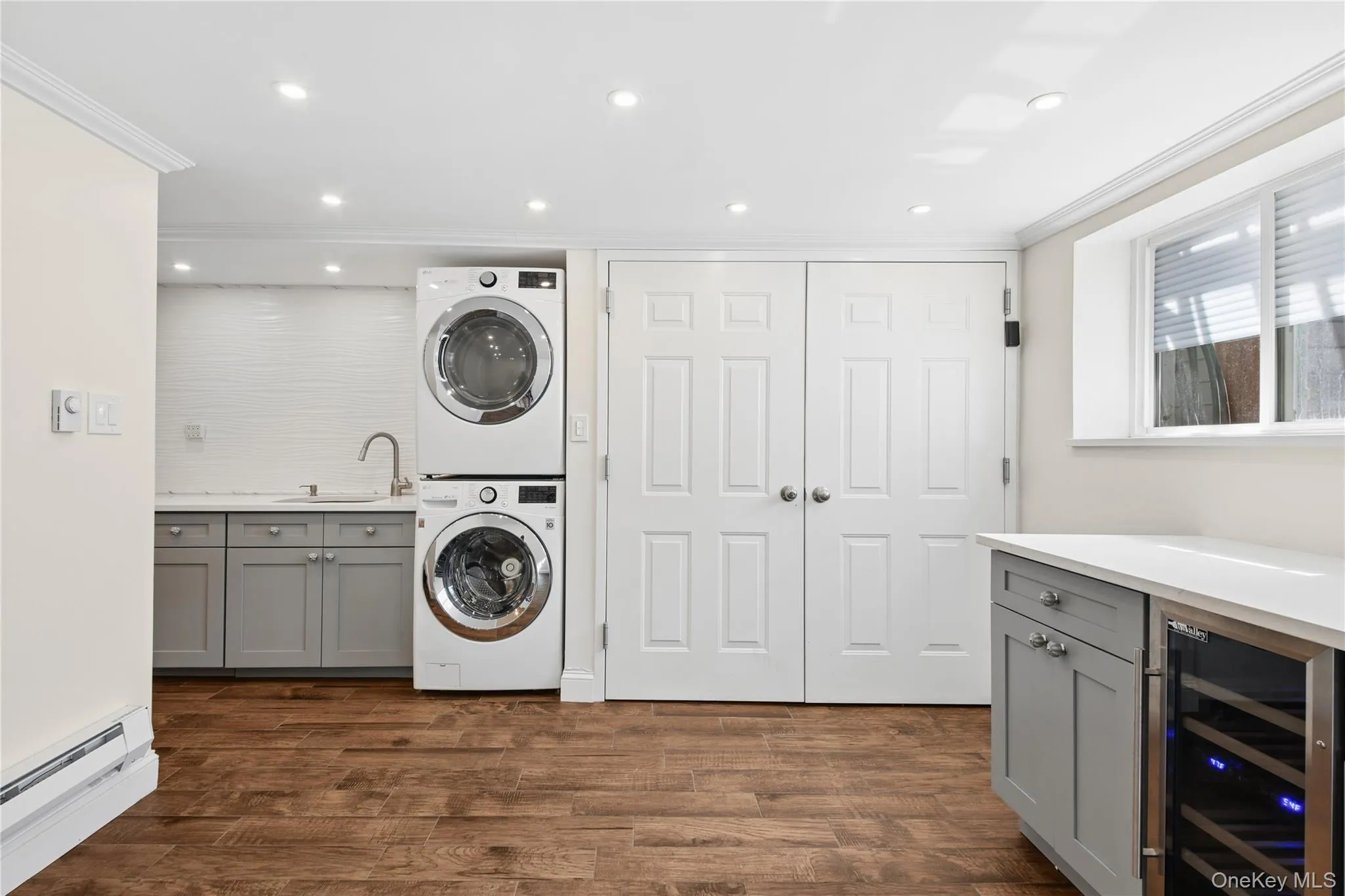 50-38 65th Street, New York, NY, 3 Bedrooms Bedrooms, 8 Rooms Rooms,2 BathroomsBathrooms,Residential,For Rent,65th,0,1001980 50-38 65th Street, New York, NY, 3 Bedrooms Bedrooms, 8 Rooms Rooms,2 BathroomsBathrooms,Residential,For Rent,65th,0,1001980