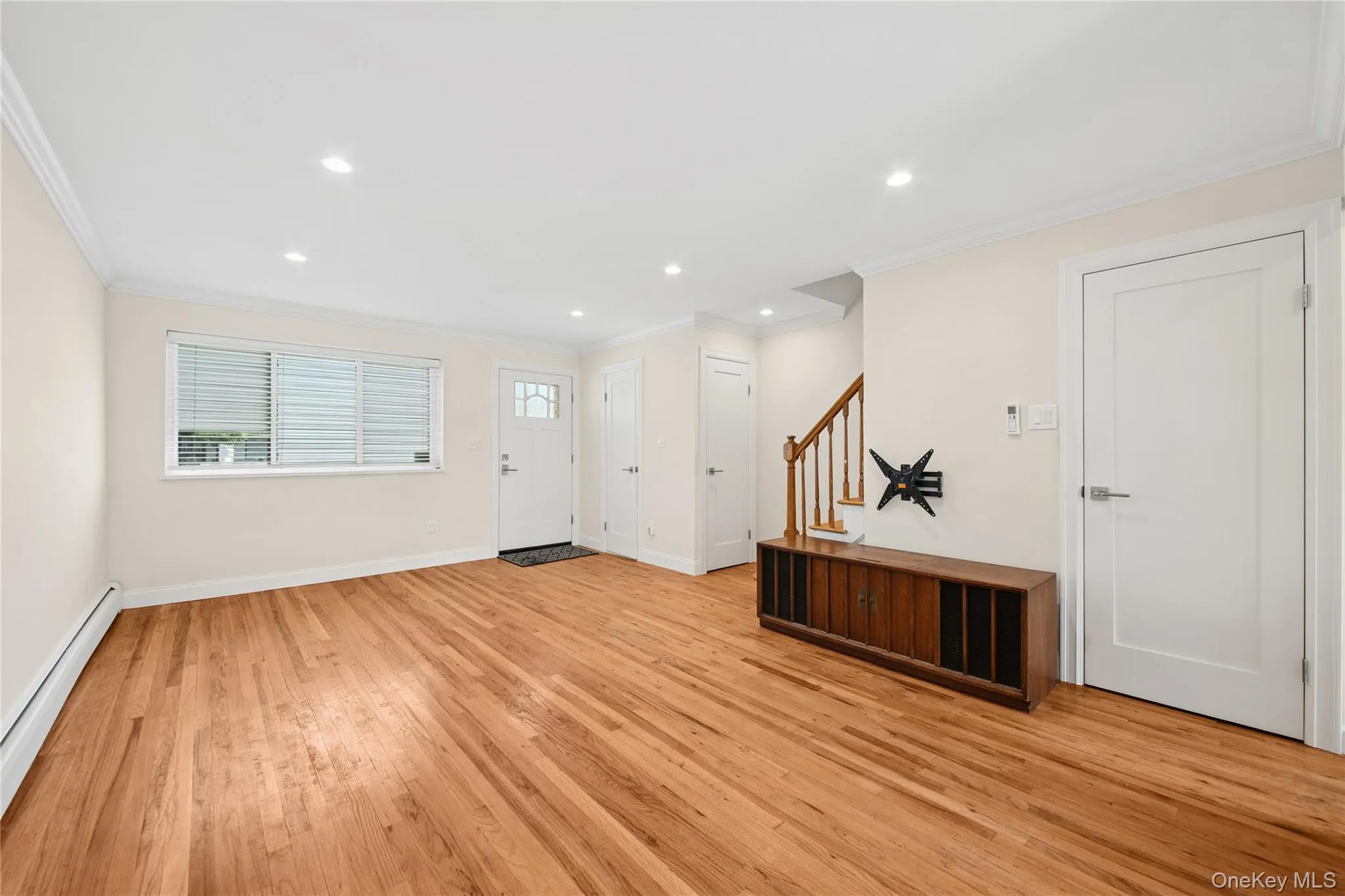 50-38 65th Street, New York, NY, 3 Bedrooms Bedrooms, 8 Rooms Rooms,2 BathroomsBathrooms,Residential,For Rent,65th,0,1001980 50-38 65th Street, New York, NY, 3 Bedrooms Bedrooms, 8 Rooms Rooms,2 BathroomsBathrooms,Residential,For Rent,65th,0,1001980
