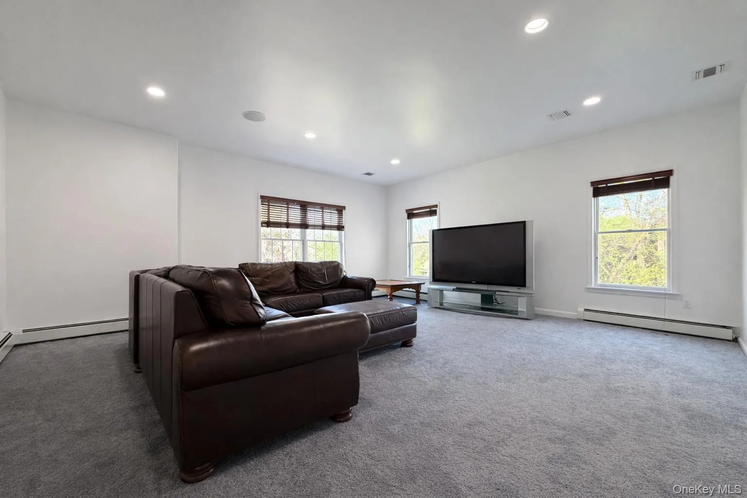 12 Fortune Way, Ramapo, NY, 4 Bedrooms Bedrooms, 11 Rooms Rooms,4 BathroomsBathrooms,Residential Lease,For Rent,Fortune,0,1001984 12 Fortune Way, Ramapo, NY, 4 Bedrooms Bedrooms, 11 Rooms Rooms,4 BathroomsBathrooms,Residential Lease,For Rent,Fortune,0,1001984