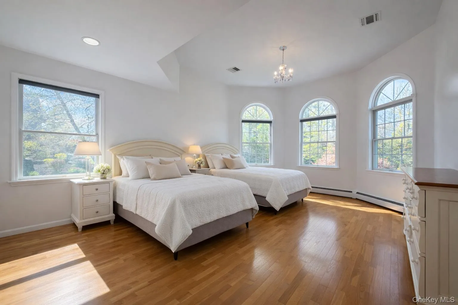 12 Fortune Way, Ramapo, NY, 4 Bedrooms Bedrooms, 11 Rooms Rooms,4 BathroomsBathrooms,Residential Lease,For Rent,Fortune,0,1001984 12 Fortune Way, Ramapo, NY, 4 Bedrooms Bedrooms, 11 Rooms Rooms,4 BathroomsBathrooms,Residential Lease,For Rent,Fortune,0,1001984