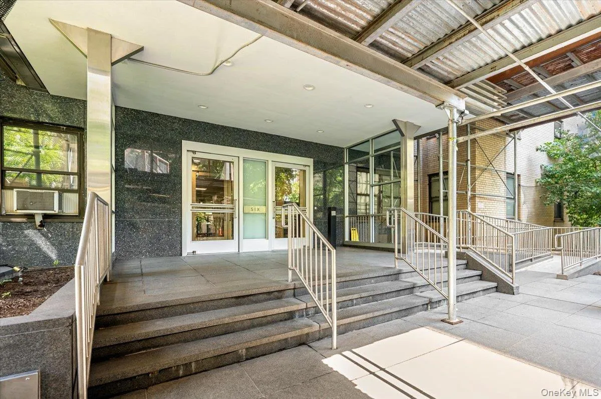 6 Fordham Hill Oval, New York, NY, 1 Bedroom Bedrooms, 4 Rooms Rooms,1 BathroomBathrooms,Residential Lease,For Rent,Fordham Hill,0,1001989 6 Fordham Hill Oval, New York, NY, 1 Bedroom Bedrooms, 4 Rooms Rooms,1 BathroomBathrooms,Residential Lease,For Rent,Fordham Hill,0,1001989