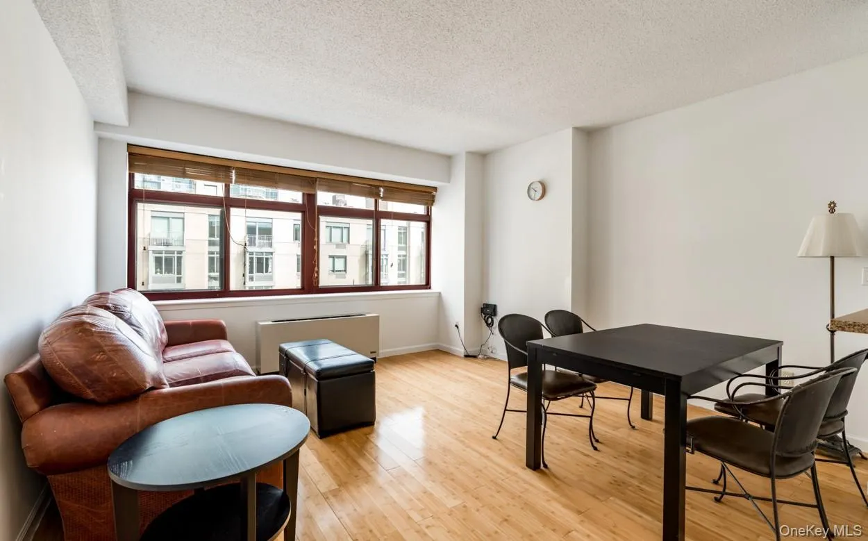 4-74 48th Avenue, New York, NY, 1 Bedroom Bedrooms, 3 Rooms Rooms,1 BathroomBathrooms,Residential Lease,For Rent,48th,0,1001992 4-74 48th Avenue, New York, NY, 1 Bedroom Bedrooms, 3 Rooms Rooms,1 BathroomBathrooms,Residential Lease,For Rent,48th,0,1001992